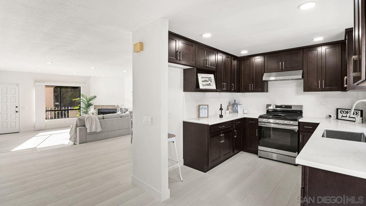 Detail Gallery Image 16 of 33 For 1257  Huntington Drive  Unit a,  South Pasadena,  CA 91030 - 4 Beds | 2/1 Baths