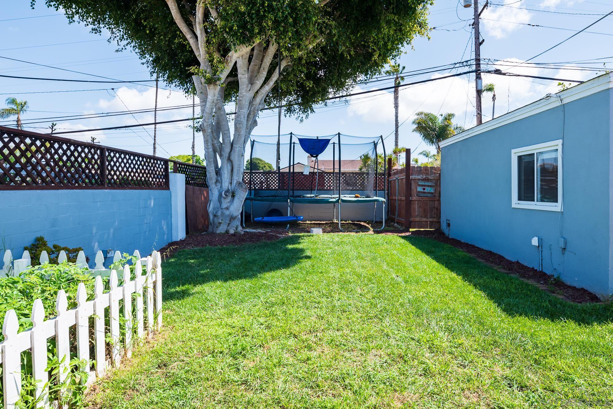 Detail Gallery Image 19 of 28 For 1855  Chatsworth Blvd, San Diego,  CA 92107 - 2 Beds | 2 Baths