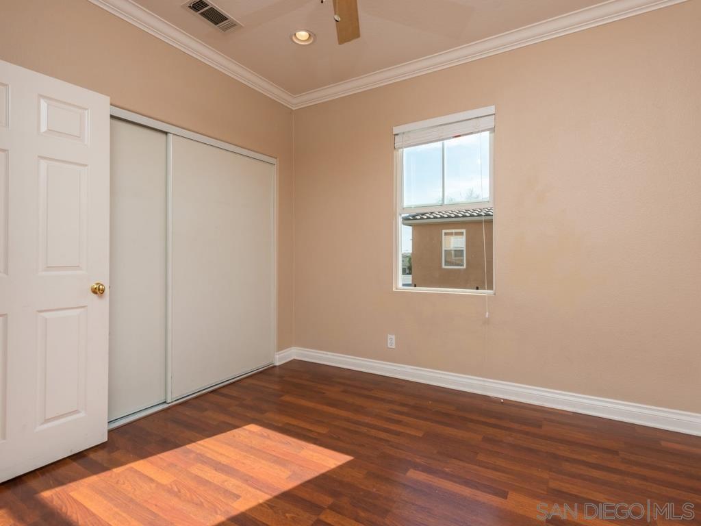 Detail Gallery Image 11 of 15 For 1517  Laurel Grove Dr  1, Chula Vista,  CA 91915 - 2 Beds | 2 Baths