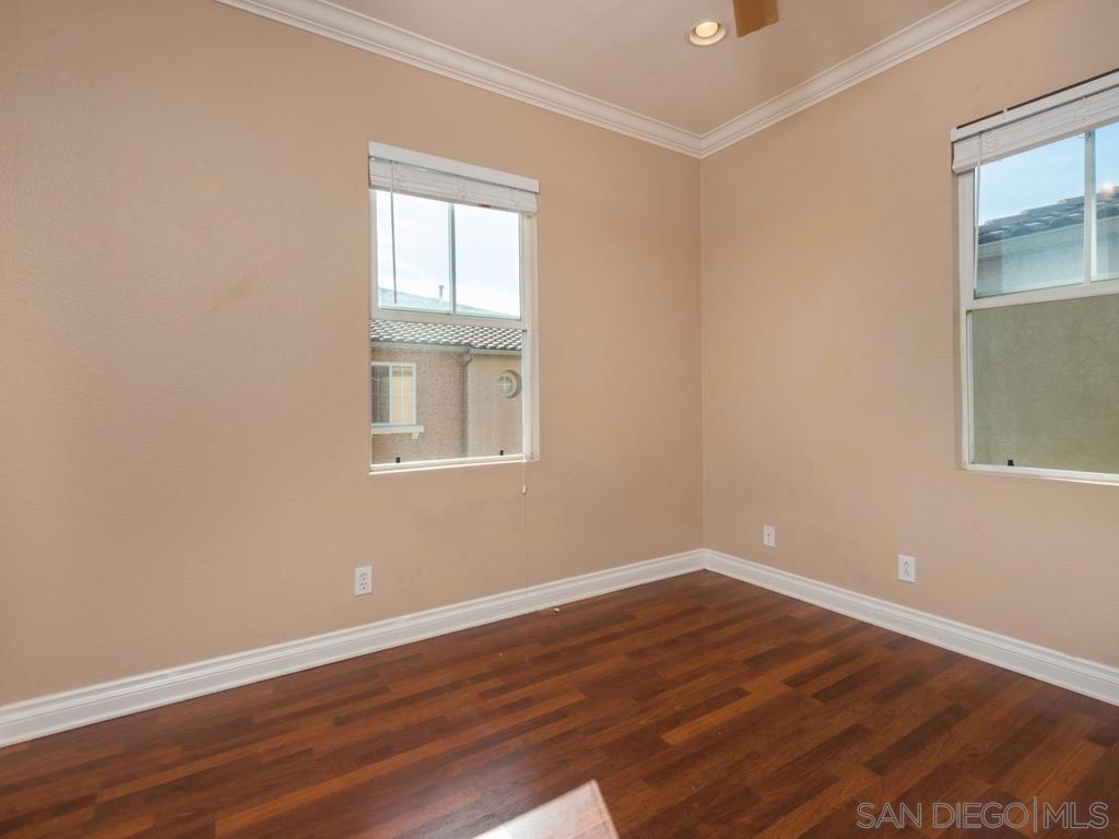 Detail Gallery Image 12 of 15 For 1517  Laurel Grove Dr  1, Chula Vista,  CA 91915 - 2 Beds | 2 Baths