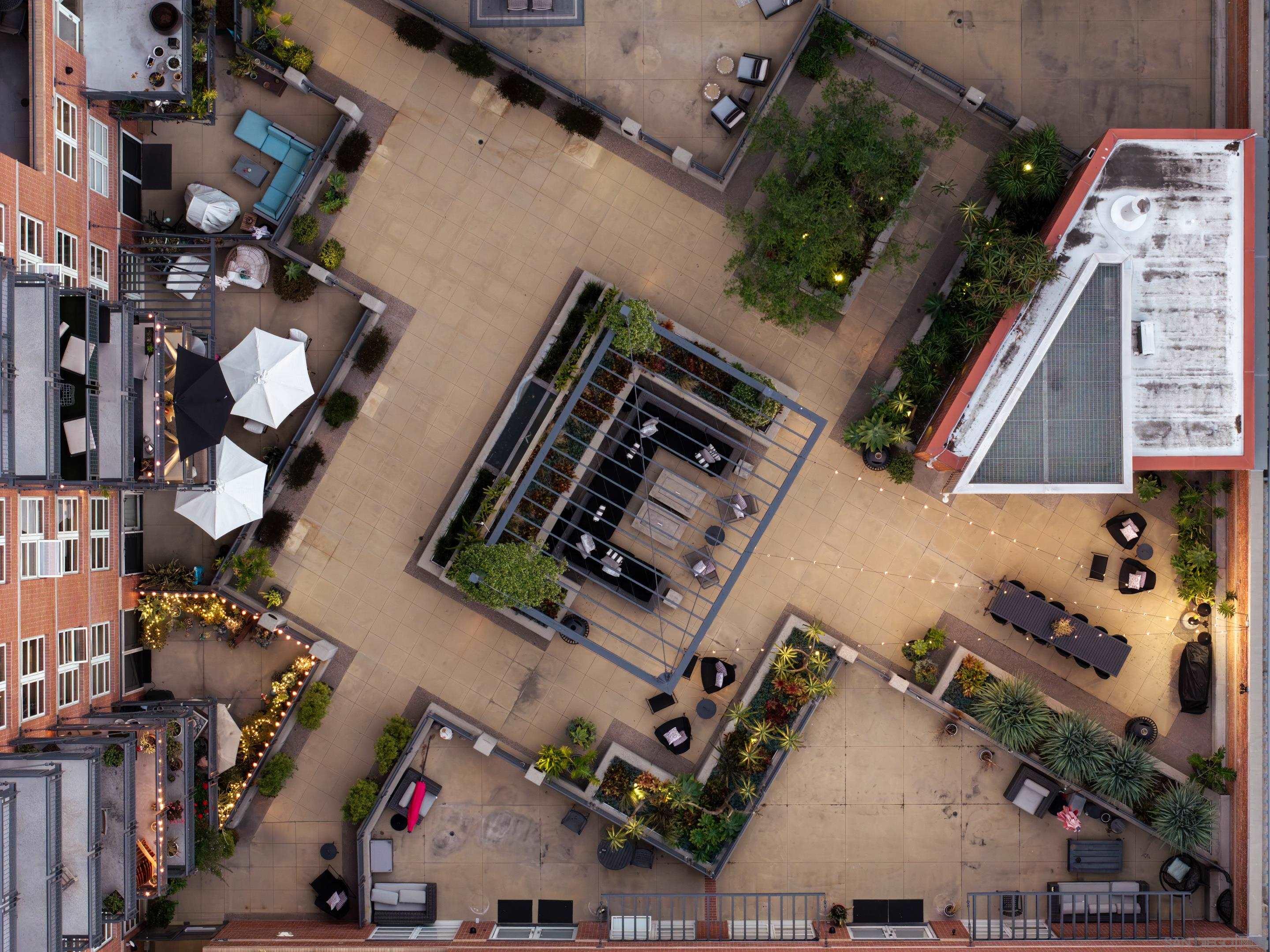 Detail Gallery Image 24 of 34 For 877  Island Ave  #203,  San Diego,  CA 92101 - 2 Beds | 2 Baths