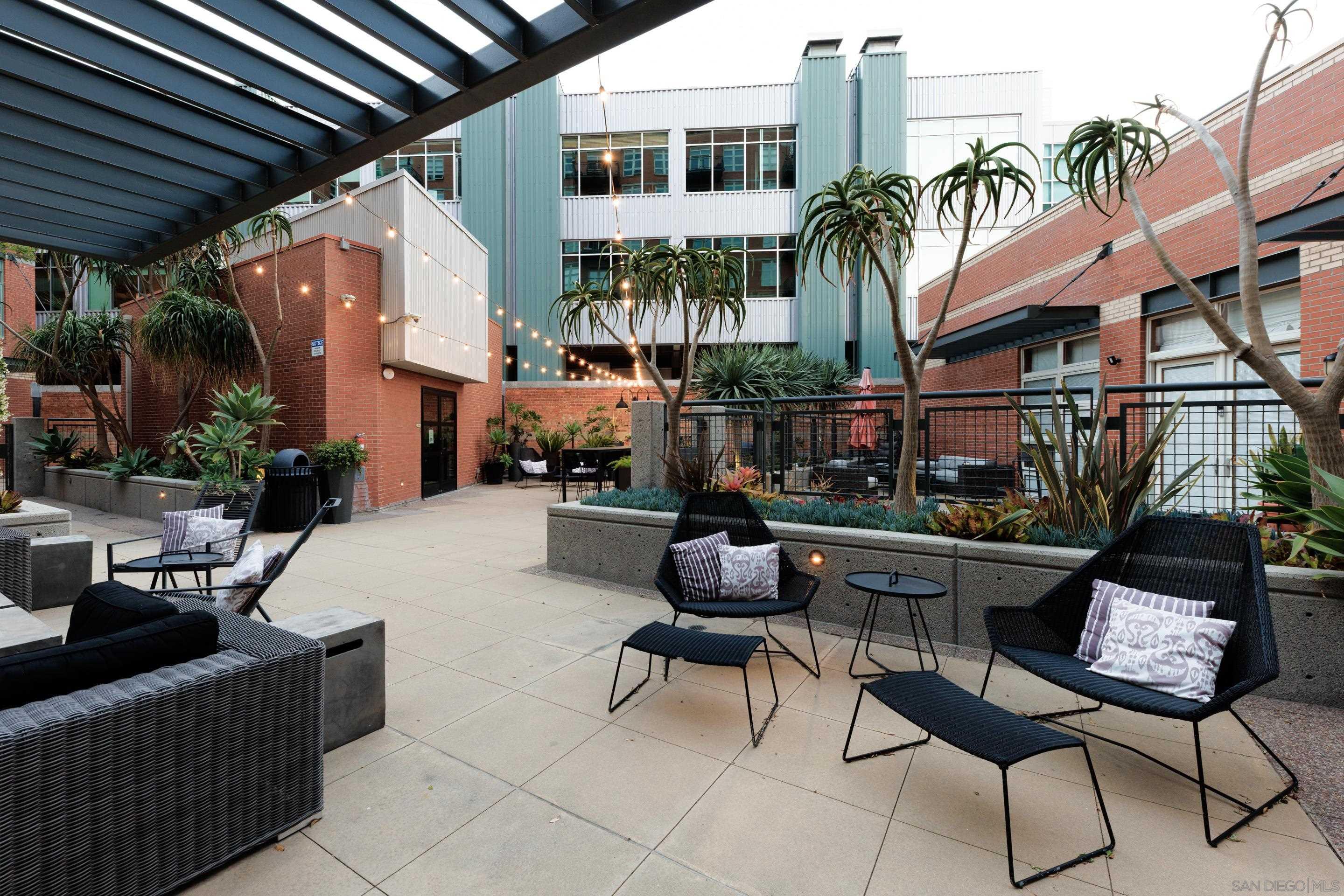 Detail Gallery Image 25 of 34 For 877  Island Ave  #203,  San Diego,  CA 92101 - 2 Beds | 2 Baths