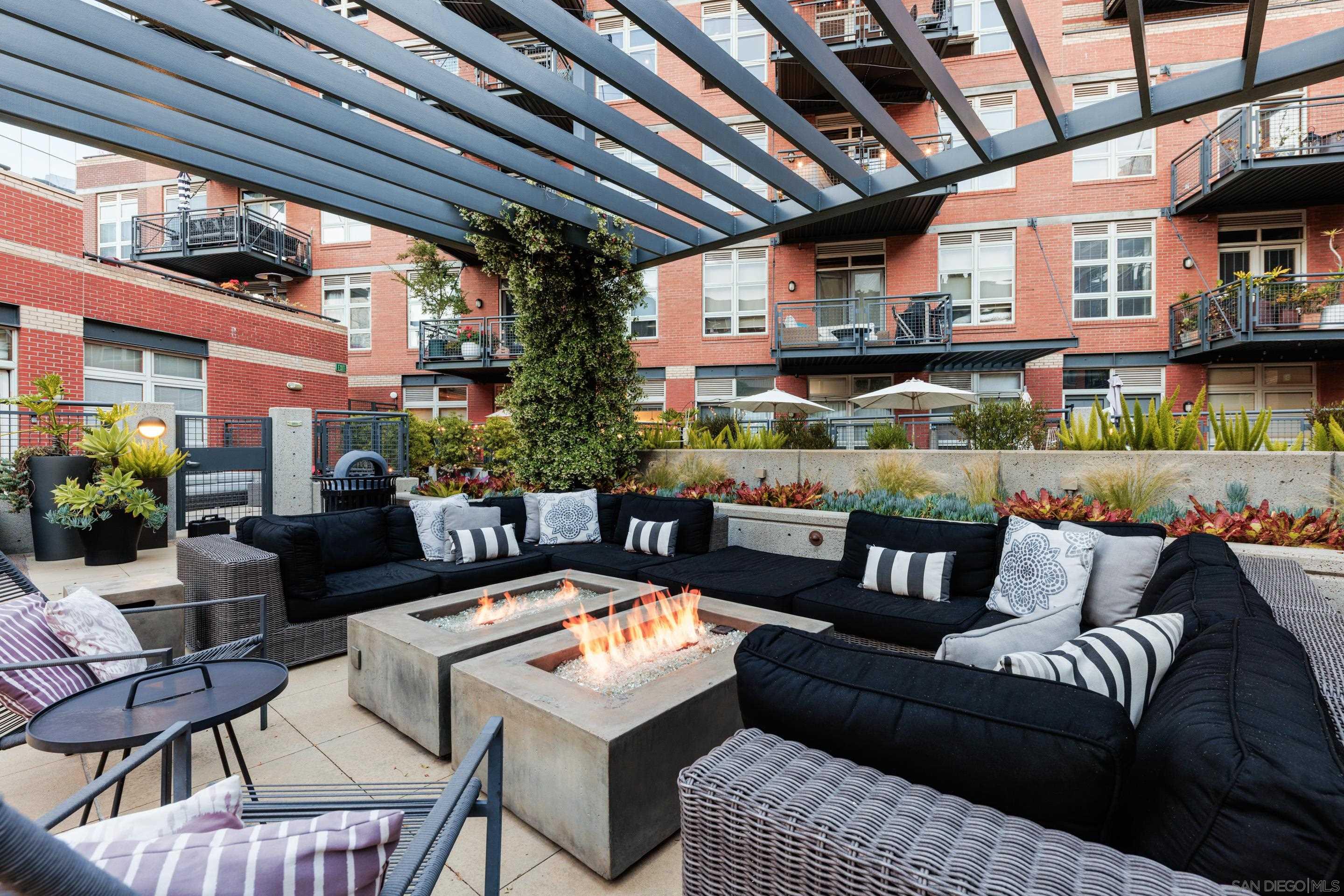 Detail Gallery Image 27 of 34 For 877  Island Ave  #203,  San Diego,  CA 92101 - 2 Beds | 2 Baths