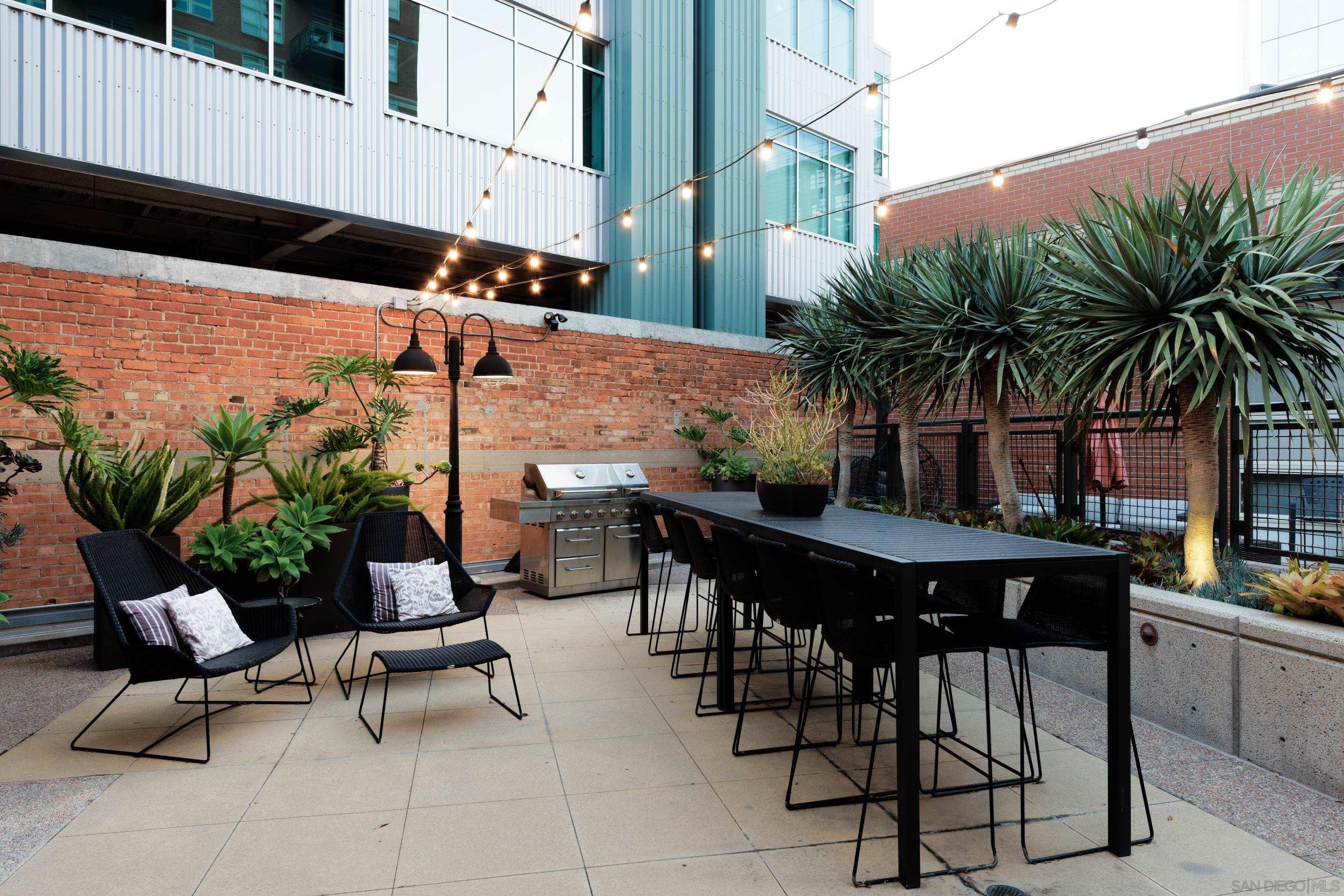 Detail Gallery Image 31 of 34 For 877  Island Ave  #203,  San Diego,  CA 92101 - 2 Beds | 2 Baths