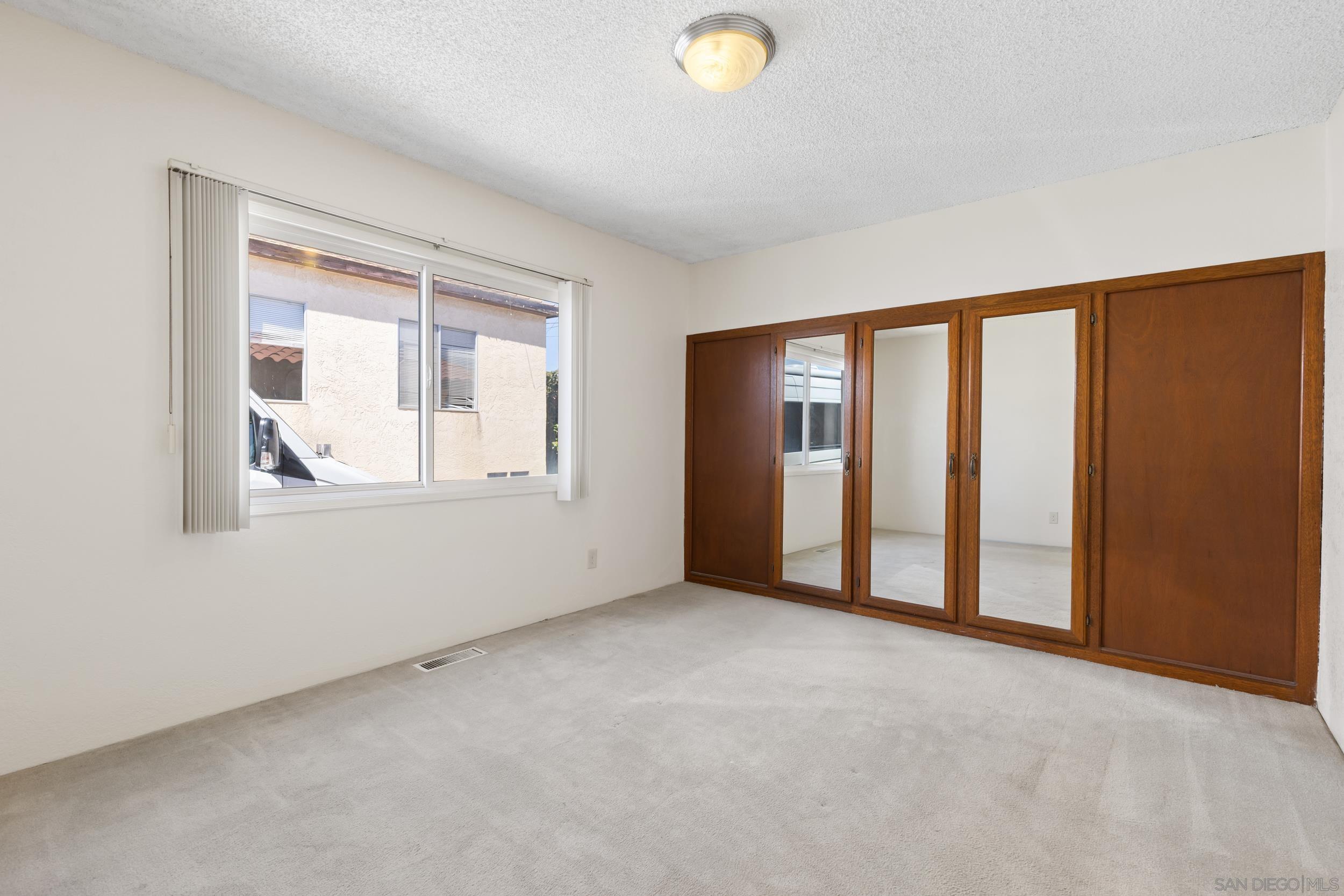 Detail Gallery Image 14 of 25 For 3219  Hugo, San Diego,  CA 92106 - 3 Beds | 2 Baths