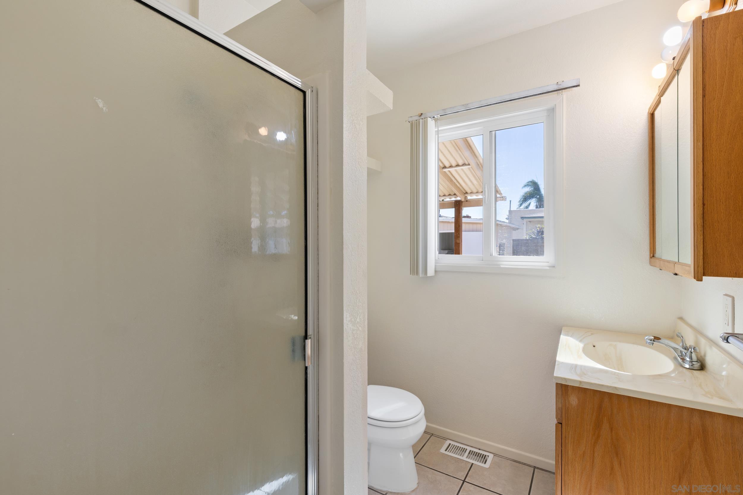 Detail Gallery Image 18 of 25 For 3219  Hugo, San Diego,  CA 92106 - 3 Beds | 2 Baths