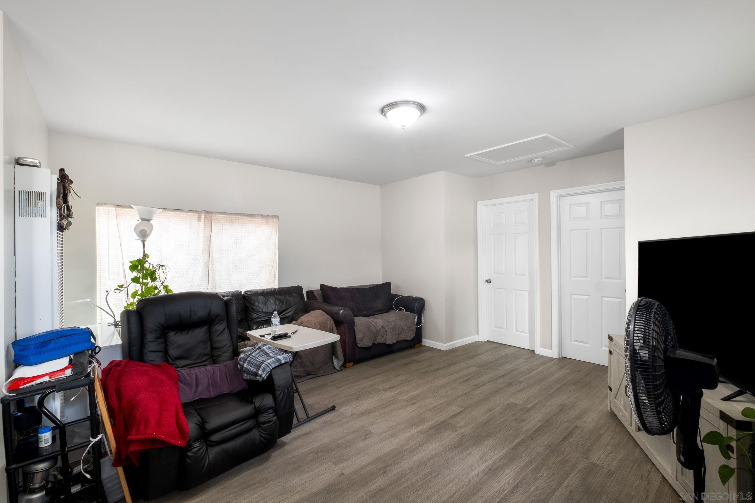 Detail Gallery Image 6 of 33 For 931-935  13'th St, Imperial Beach,  CA 91932 - – Beds | – Baths