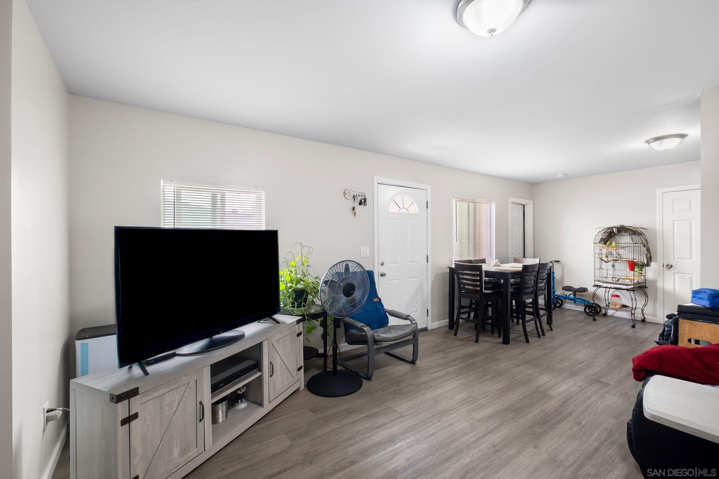 Detail Gallery Image 8 of 33 For 931-935  13'th St, Imperial Beach,  CA 91932 - – Beds | – Baths