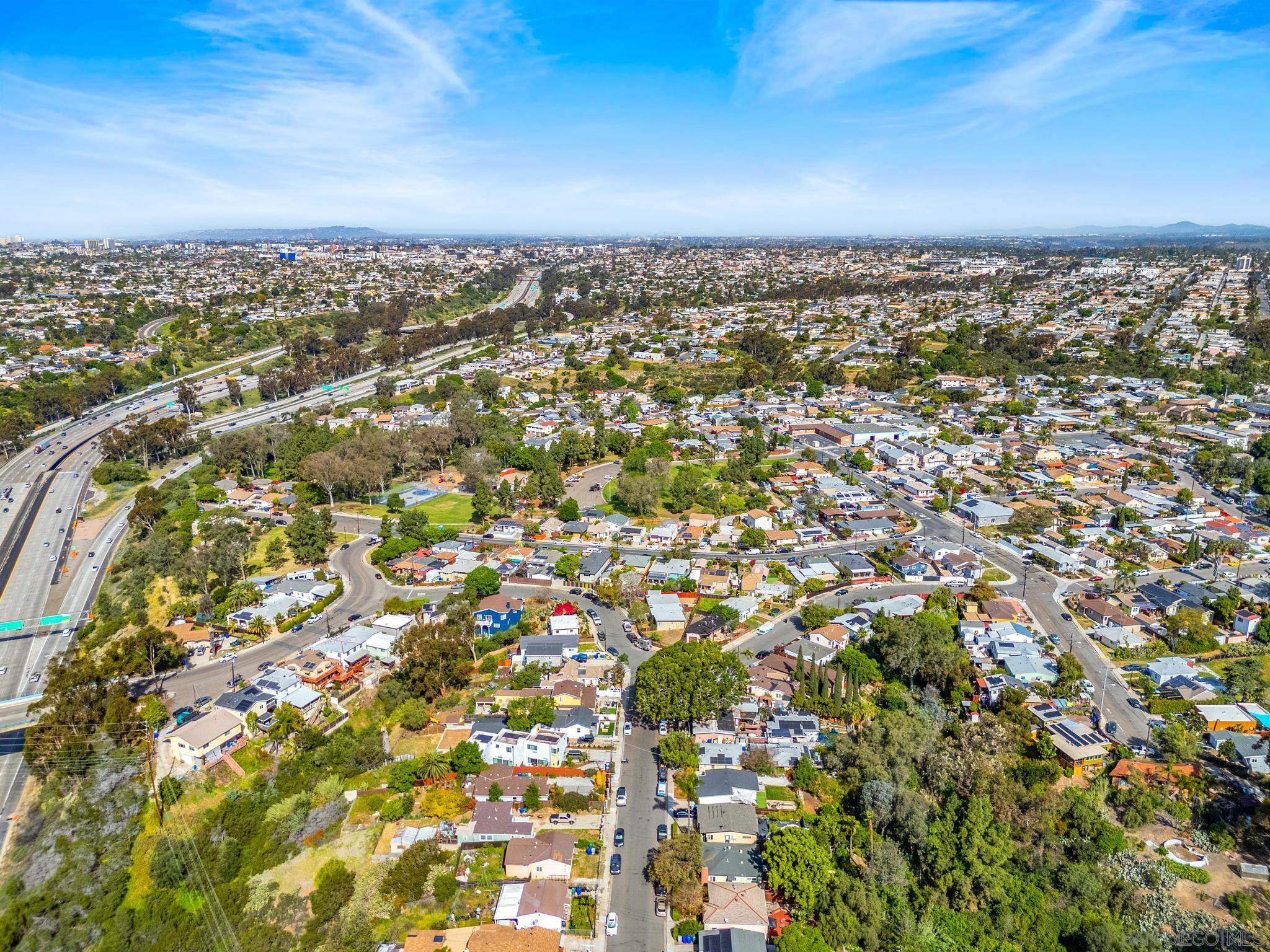Detail Gallery Image 40 of 51 For 2403  Shamrock, San Diego,  CA 92105 - 2 Beds | 1 Baths