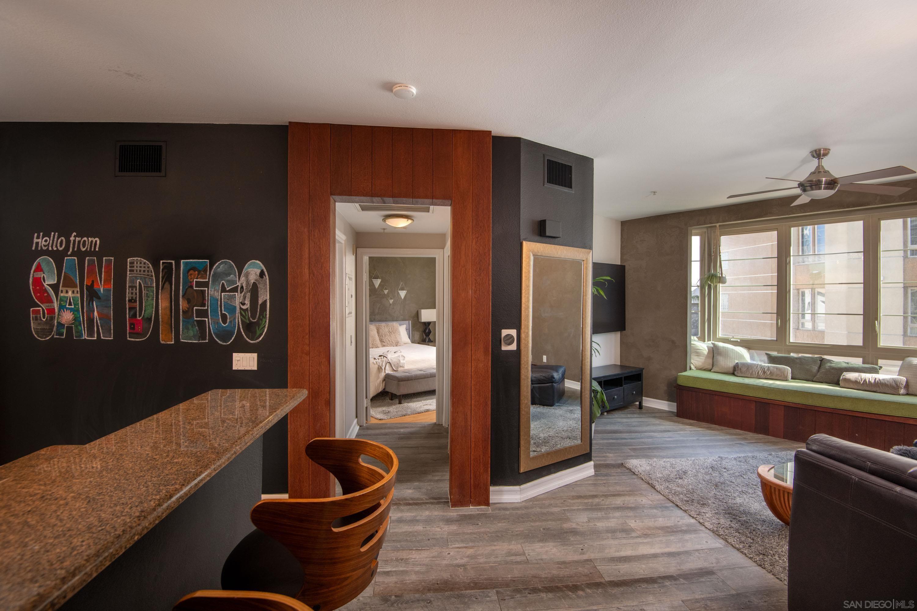 Detail Gallery Image 2 of 12 For 1400  Broadway  #1402,  San Diego,  CA 92101 - 1 Beds | 1 Baths