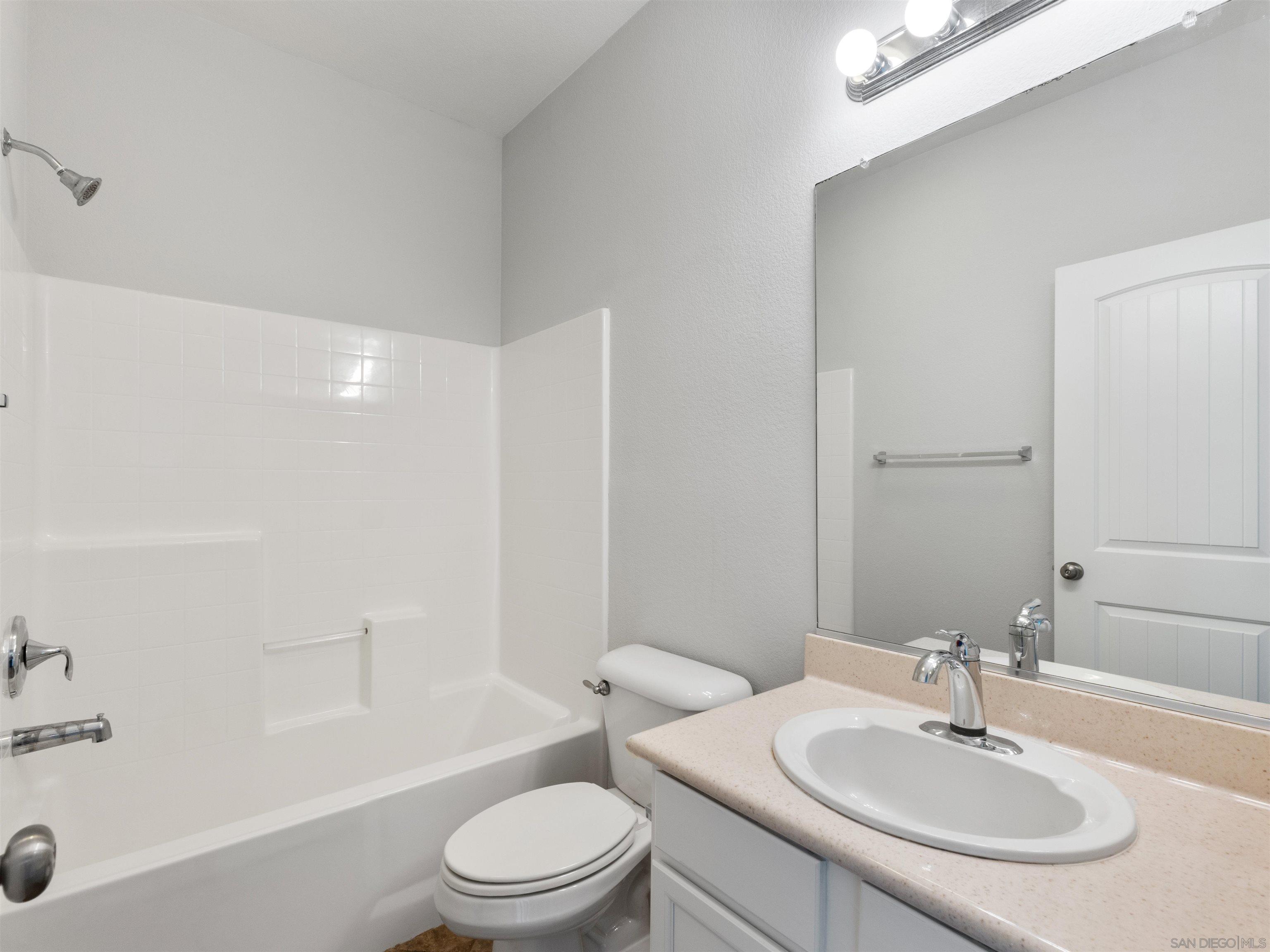 Detail Gallery Image 20 of 49 For 3013  Wohlford Dr, Escondido,  CA 92027 - 4 Beds | 3 Baths