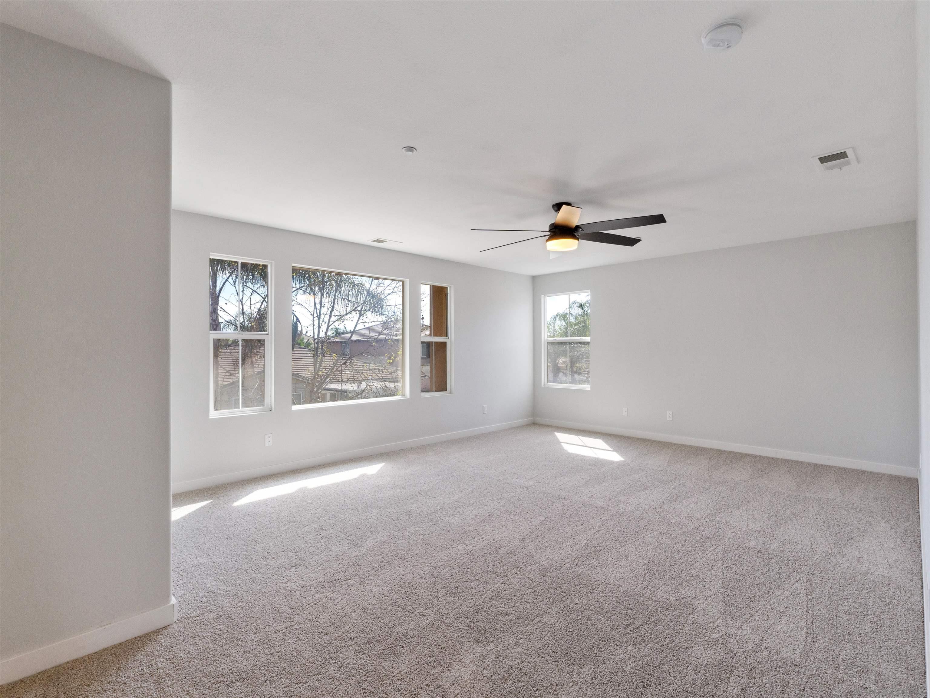 Detail Gallery Image 23 of 49 For 3013  Wohlford Dr, Escondido,  CA 92027 - 4 Beds | 3 Baths