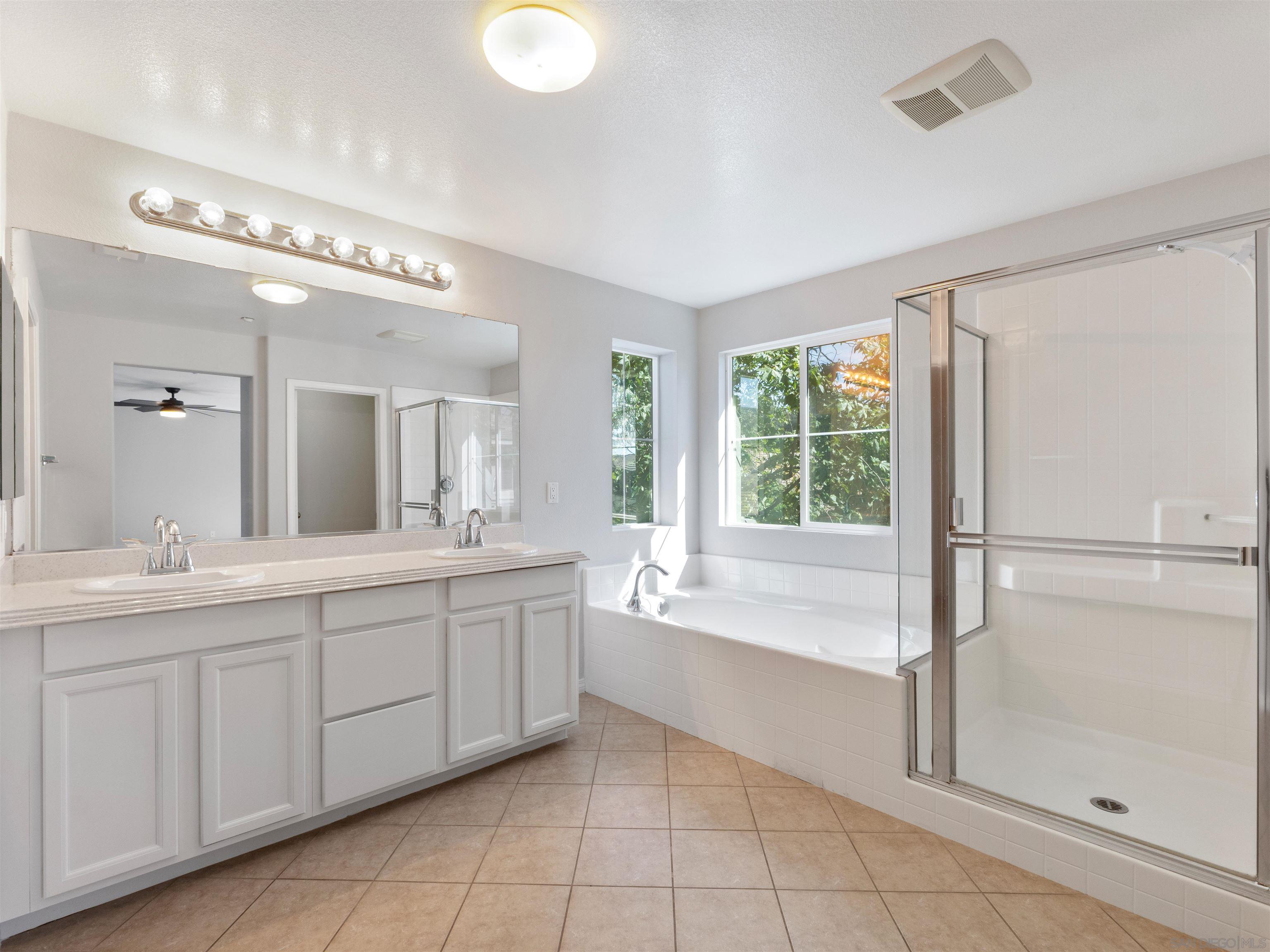 Detail Gallery Image 25 of 49 For 3013  Wohlford Dr, Escondido,  CA 92027 - 4 Beds | 3 Baths