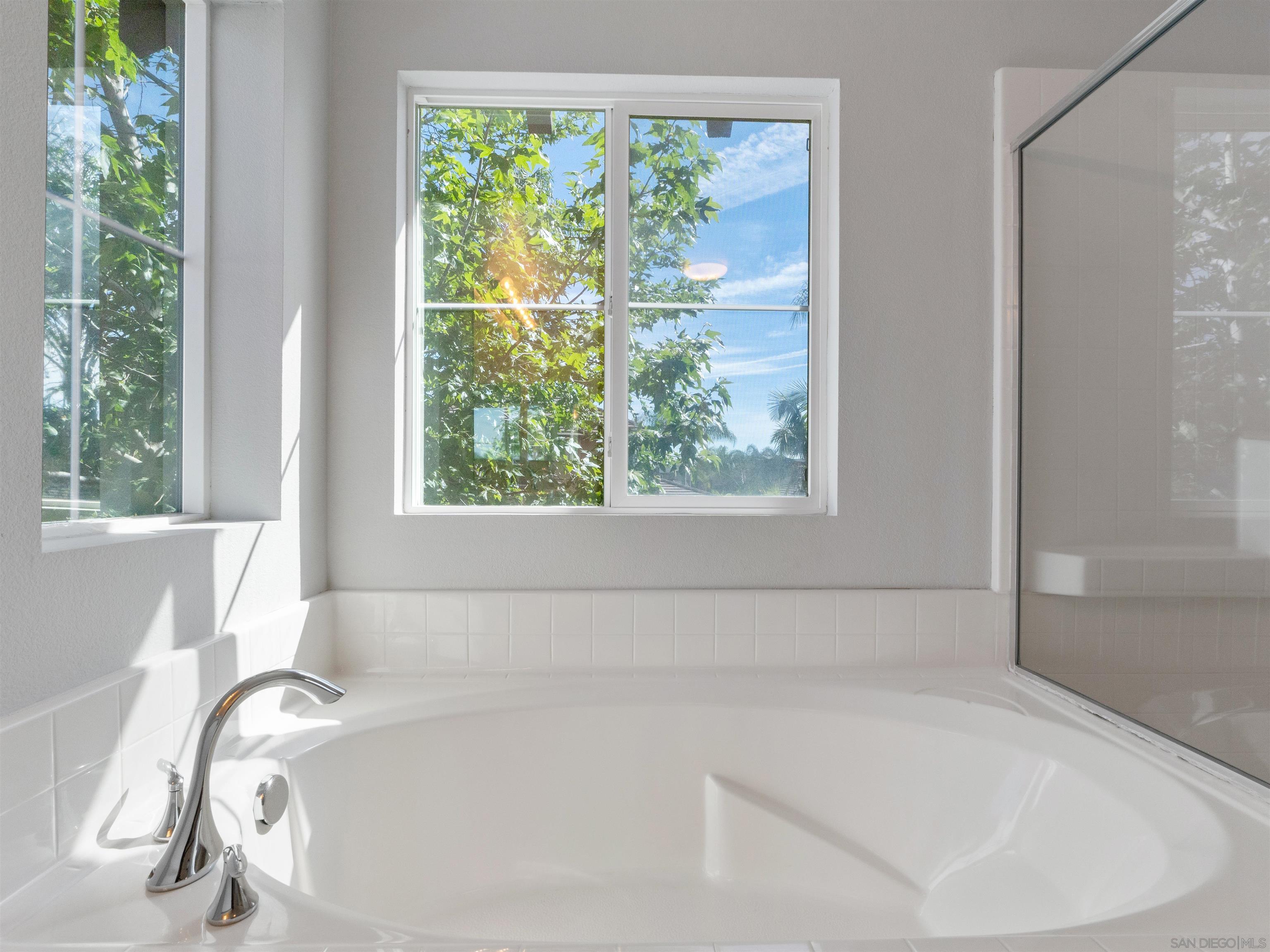 Detail Gallery Image 26 of 49 For 3013  Wohlford Dr, Escondido,  CA 92027 - 4 Beds | 3 Baths