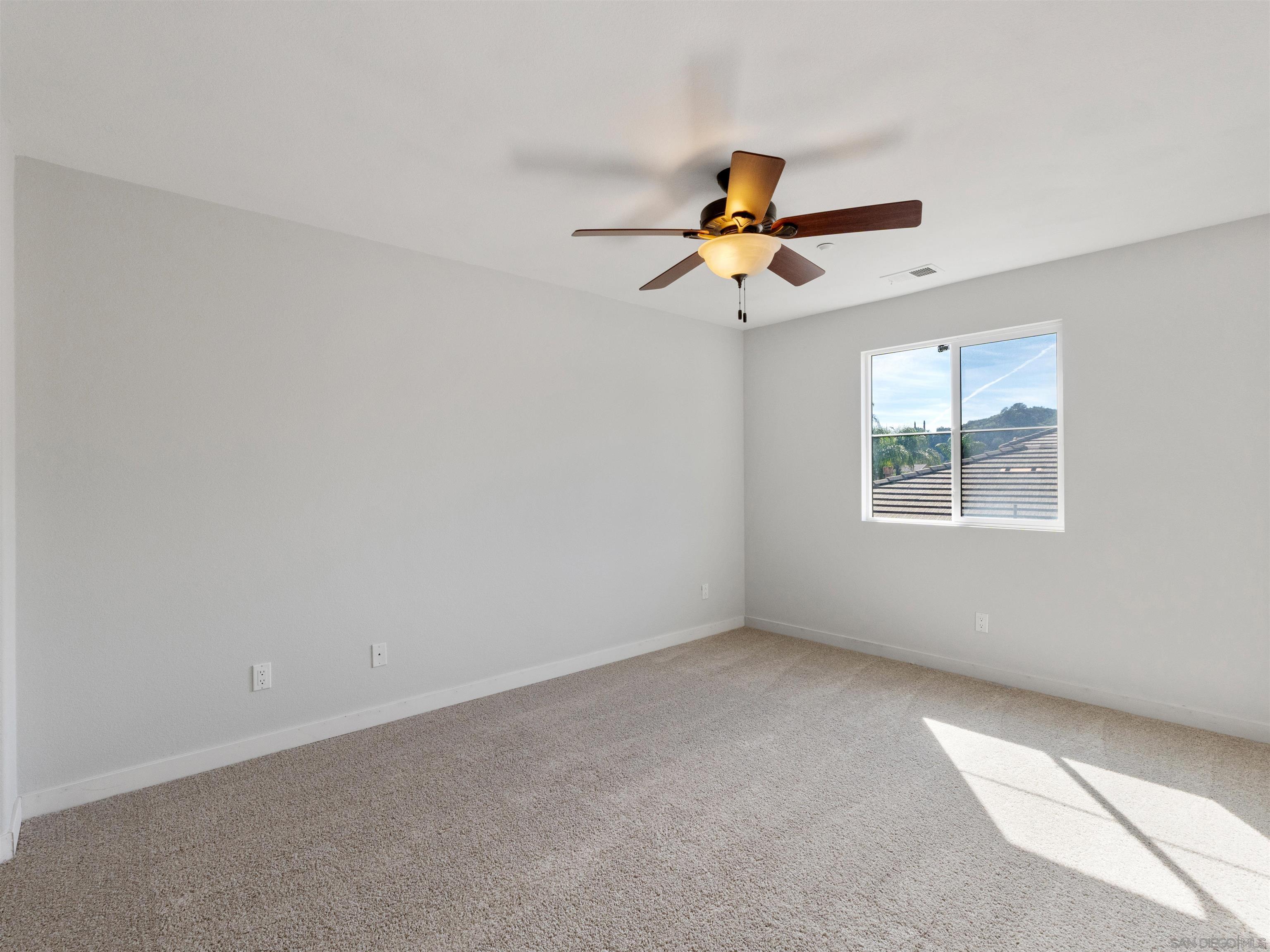 Detail Gallery Image 30 of 49 For 3013  Wohlford Dr, Escondido,  CA 92027 - 4 Beds | 3 Baths