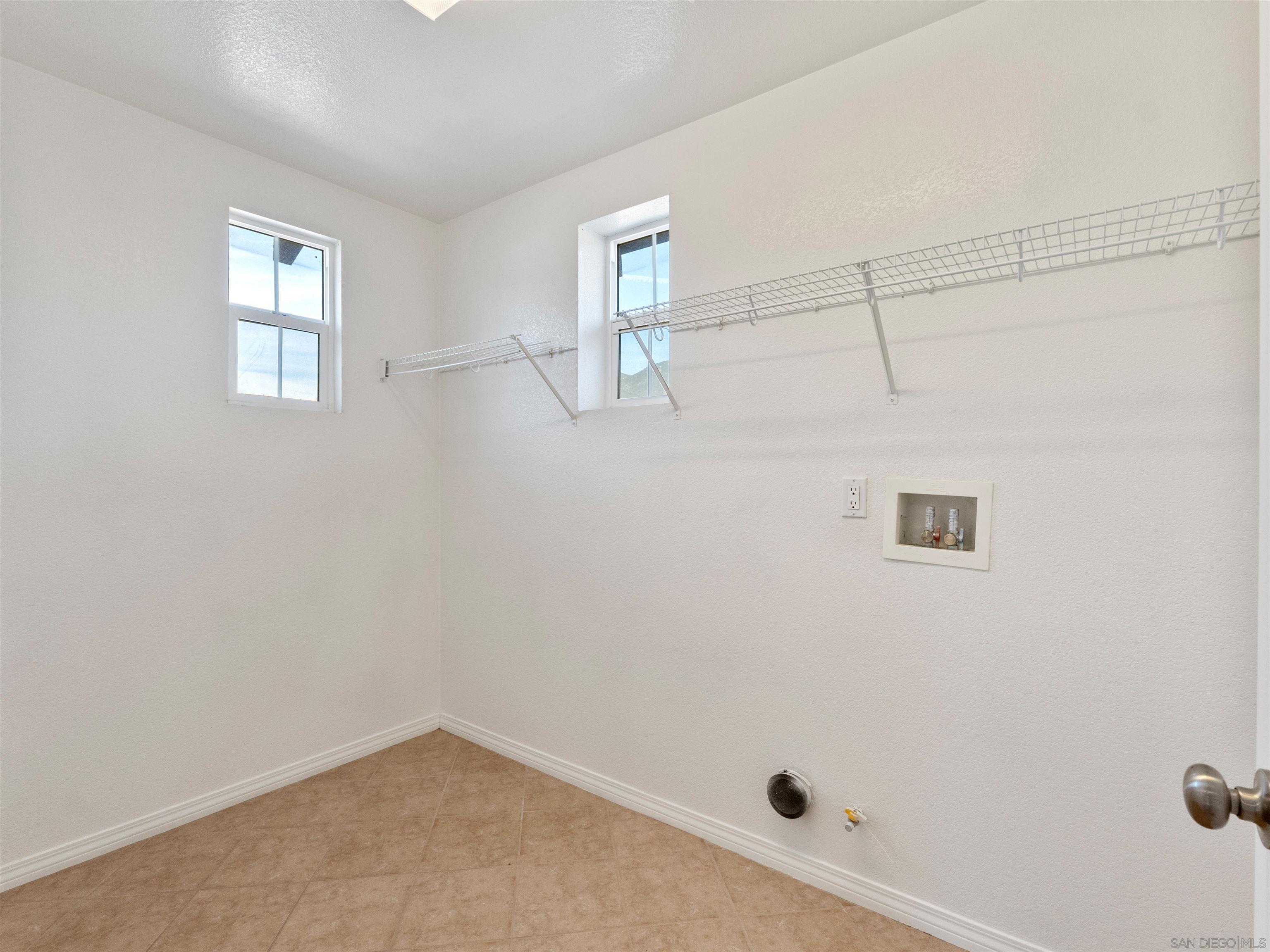 Detail Gallery Image 36 of 49 For 3013  Wohlford Dr, Escondido,  CA 92027 - 4 Beds | 3 Baths