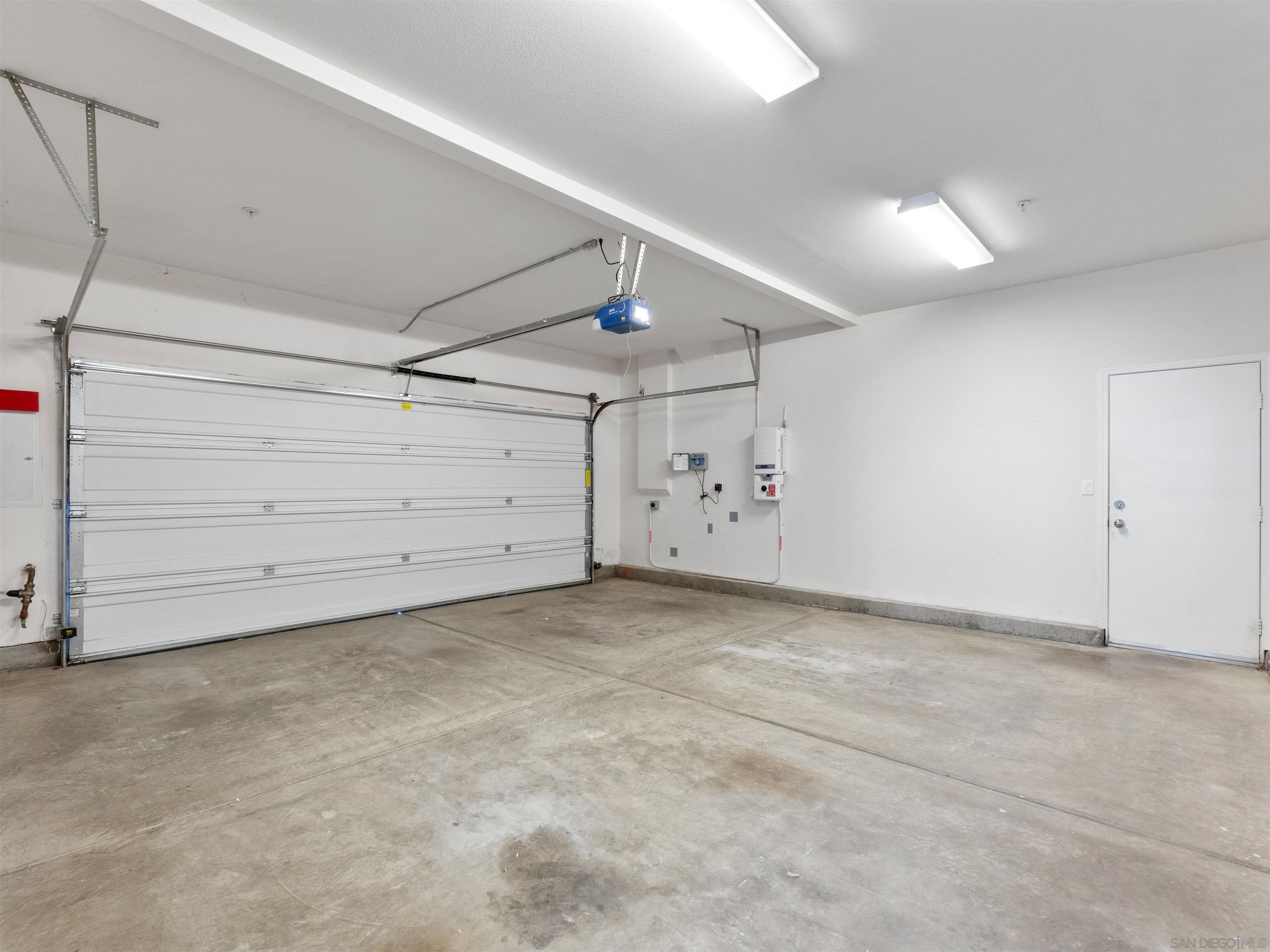 Detail Gallery Image 37 of 49 For 3013  Wohlford Dr, Escondido,  CA 92027 - 4 Beds | 3 Baths