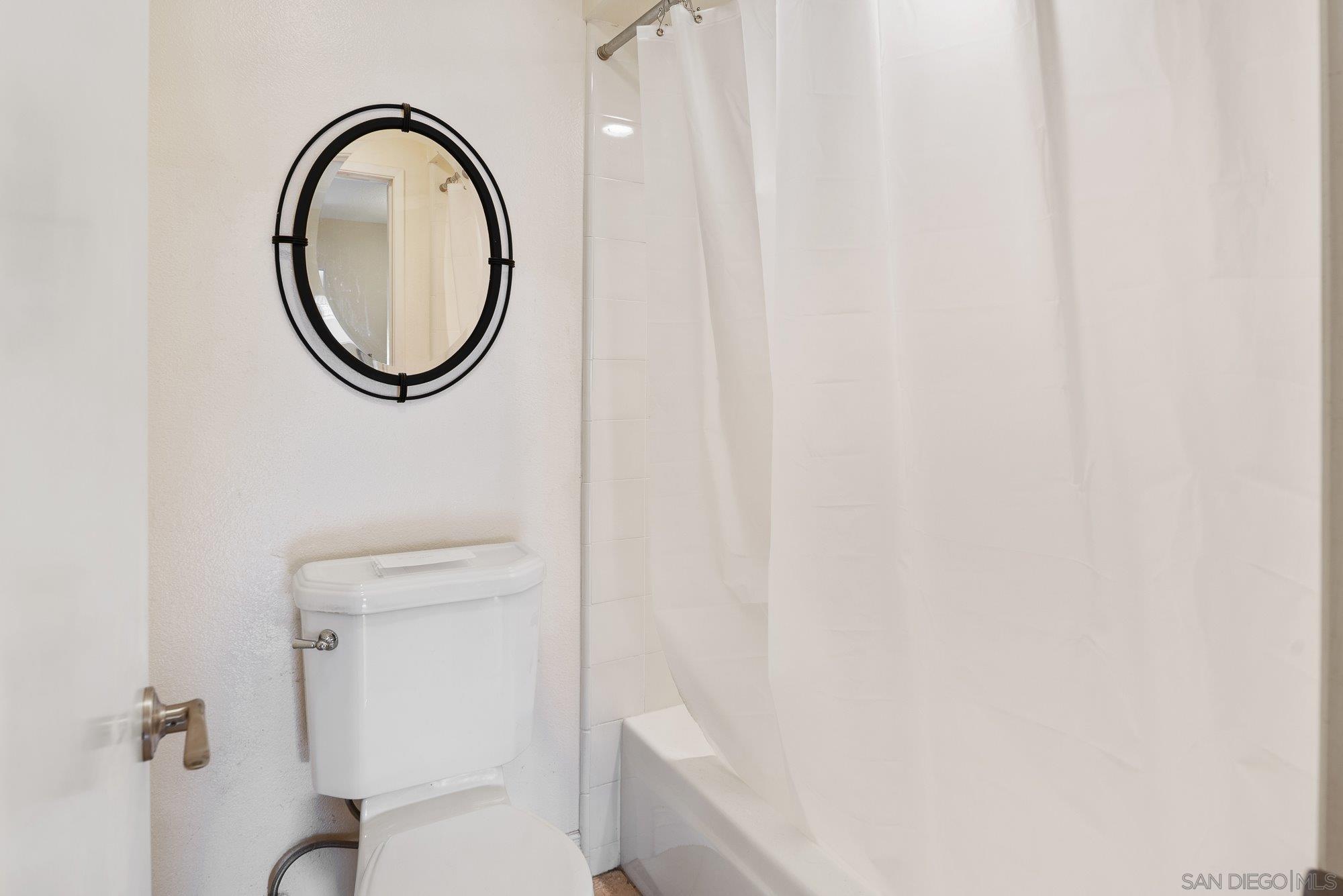 Detail Gallery Image 19 of 42 For 2506  Navarra Drive  #623,  Carlsbad,  CA 92009 - 2 Beds | 2/1 Baths