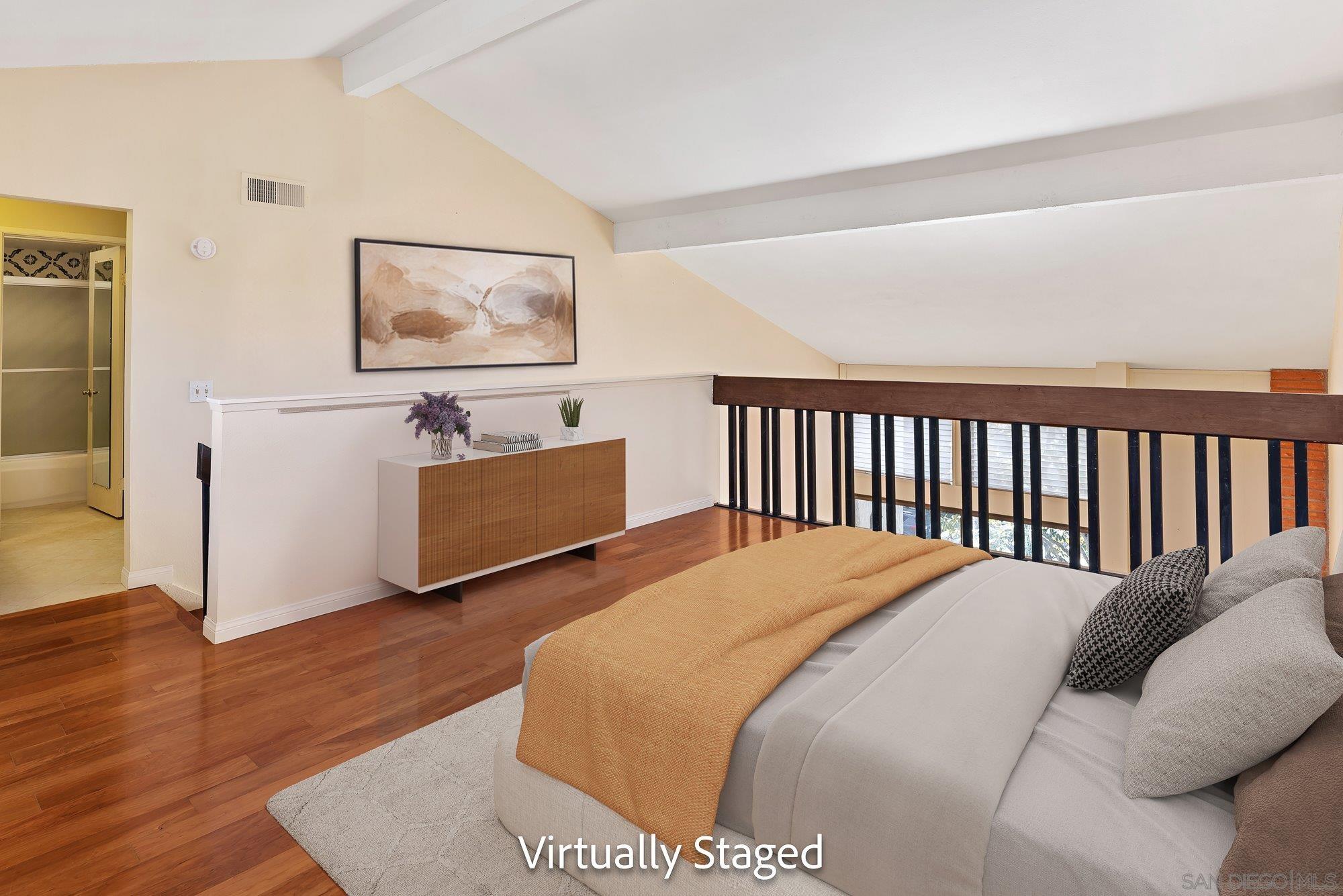 Detail Gallery Image 4 of 42 For 2506  Navarra Drive  #623,  Carlsbad,  CA 92009 - 2 Beds | 2/1 Baths