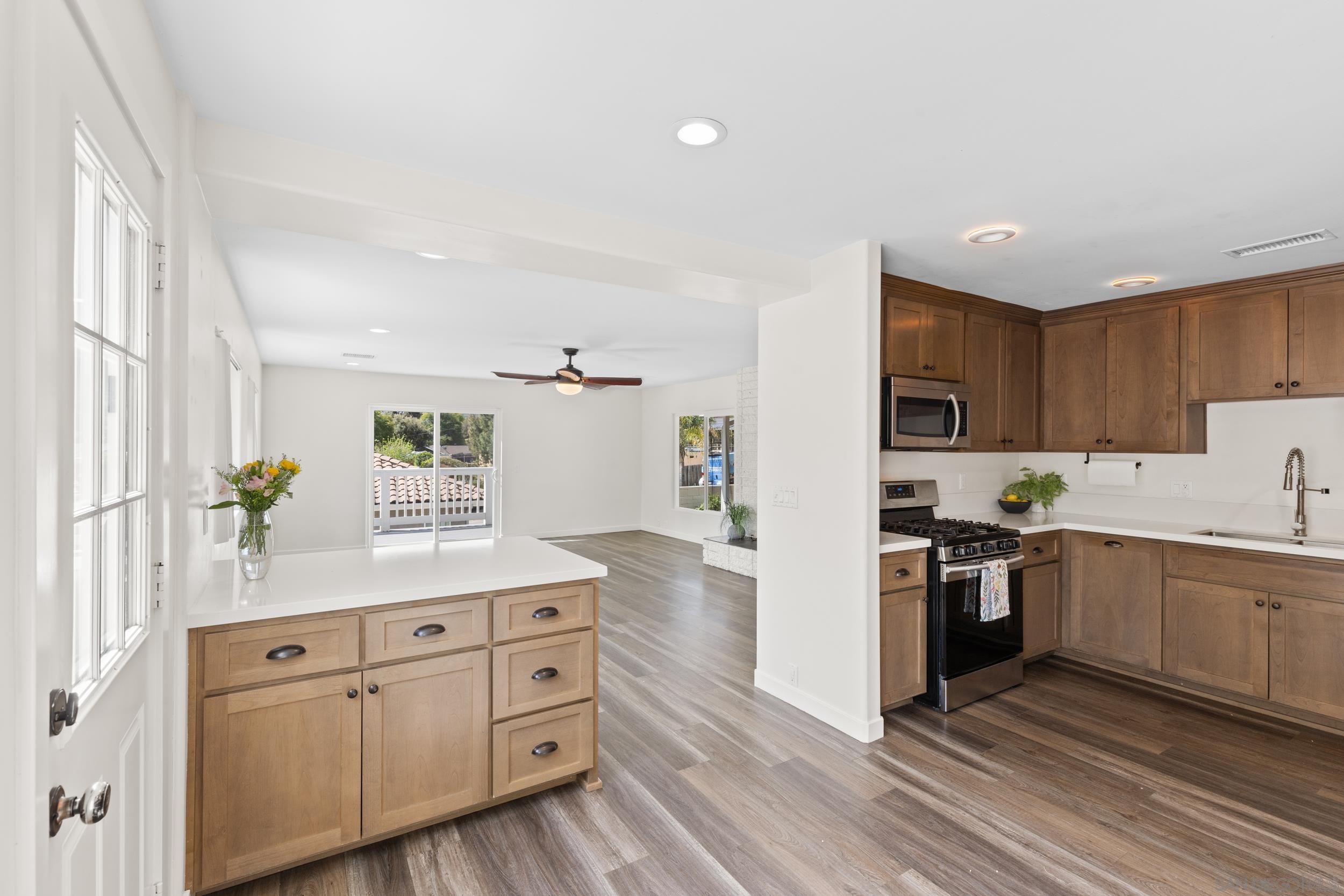 Detail Gallery Image 9 of 29 For 619  Snowden Place, El Cajon,  CA 92019 - 3 Beds | 1 Baths