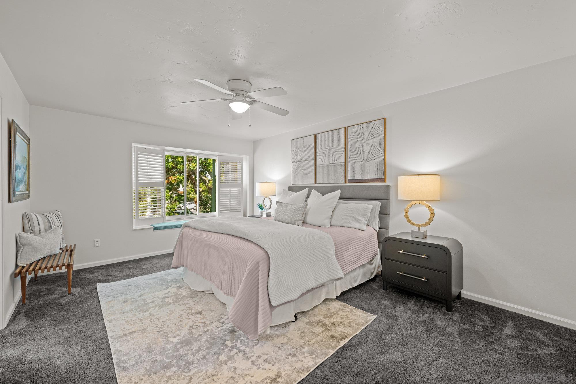 Detail Gallery Image 8 of 21 For 1074  Isabella Avenue, Coronado,  CA 92118 - 3 Beds | 2/1 Baths