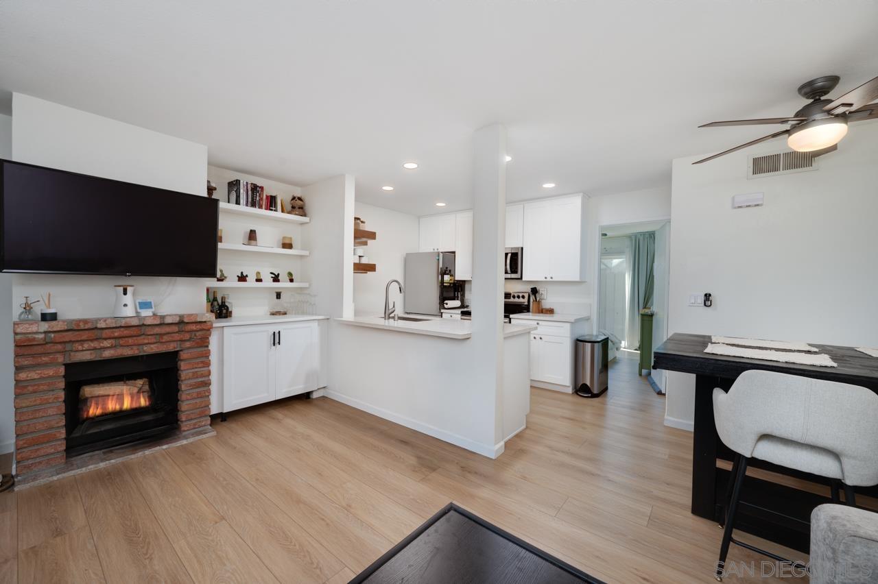 Detail Gallery Image 2 of 25 For 4174  Marlborough Ave  #1,  San Diego,  CA 92105 - 2 Beds | 2 Baths