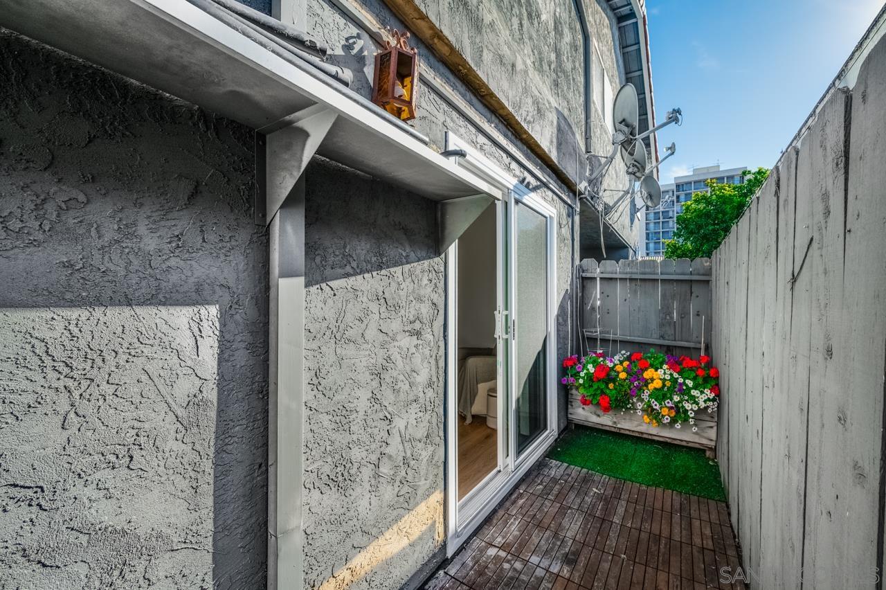 Detail Gallery Image 12 of 25 For 4174  Marlborough Ave  #1,  San Diego,  CA 92105 - 2 Beds | 2 Baths