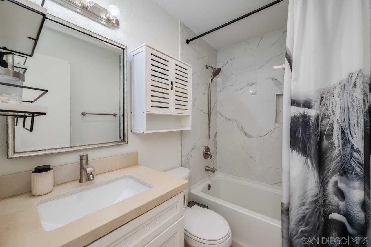Detail Gallery Image 15 of 25 For 4174  Marlborough Ave  #1,  San Diego,  CA 92105 - 2 Beds | 2 Baths