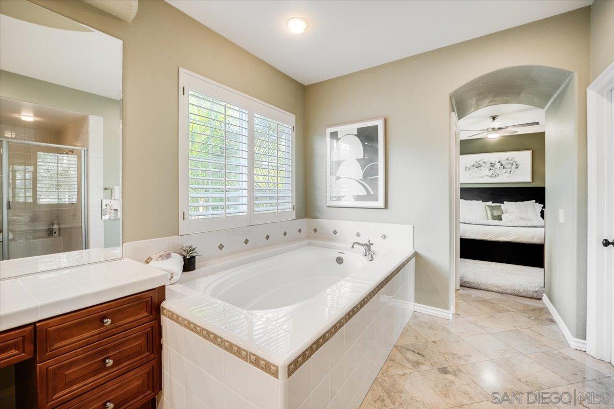 Detail Gallery Image 27 of 48 For 3272  Avenida La Cima, Carlsbad,  CA 92009 - 4 Beds | 3/1 Baths