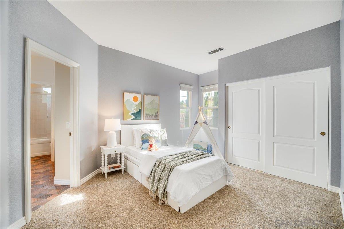 Detail Gallery Image 31 of 48 For 3272  Avenida La Cima, Carlsbad,  CA 92009 - 4 Beds | 3/1 Baths