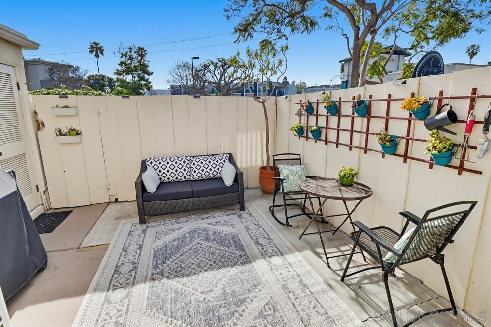 Detail Gallery Image 29 of 37 For 4202  Loma Riviera Ln, San Diego,  CA 92110 - 2 Beds | 1/1 Baths