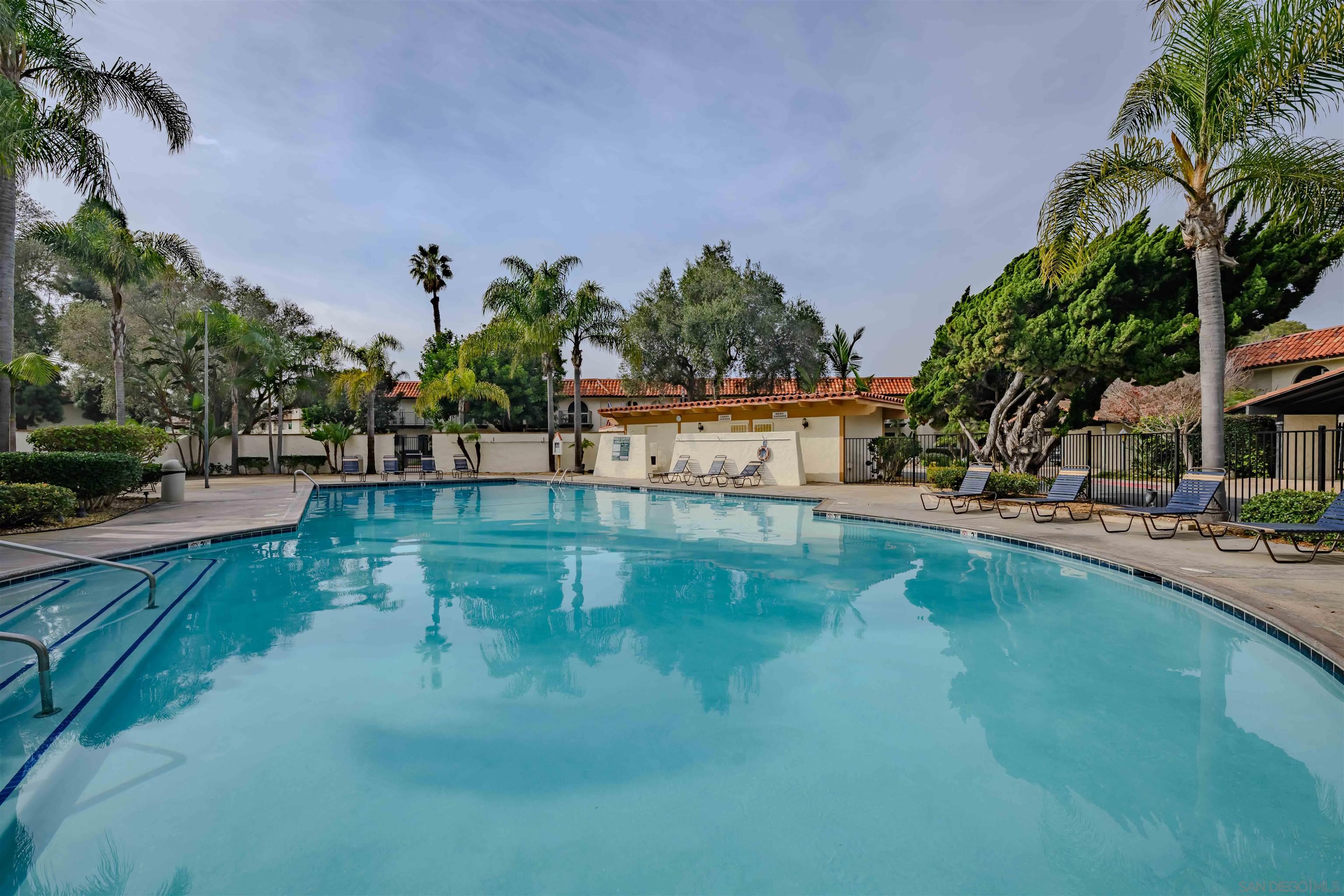 Detail Gallery Image 35 of 37 For 4202  Loma Riviera Ln, San Diego,  CA 92110 - 2 Beds | 1/1 Baths