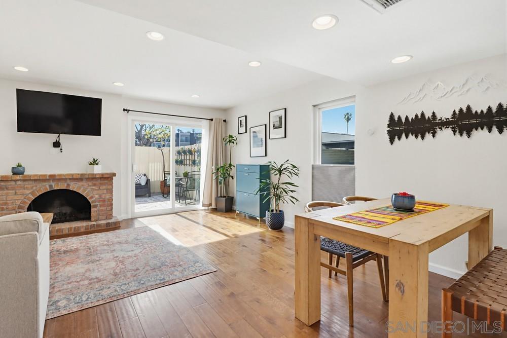 Detail Gallery Image 5 of 37 For 4202  Loma Riviera Ln, San Diego,  CA 92110 - 2 Beds | 1/1 Baths