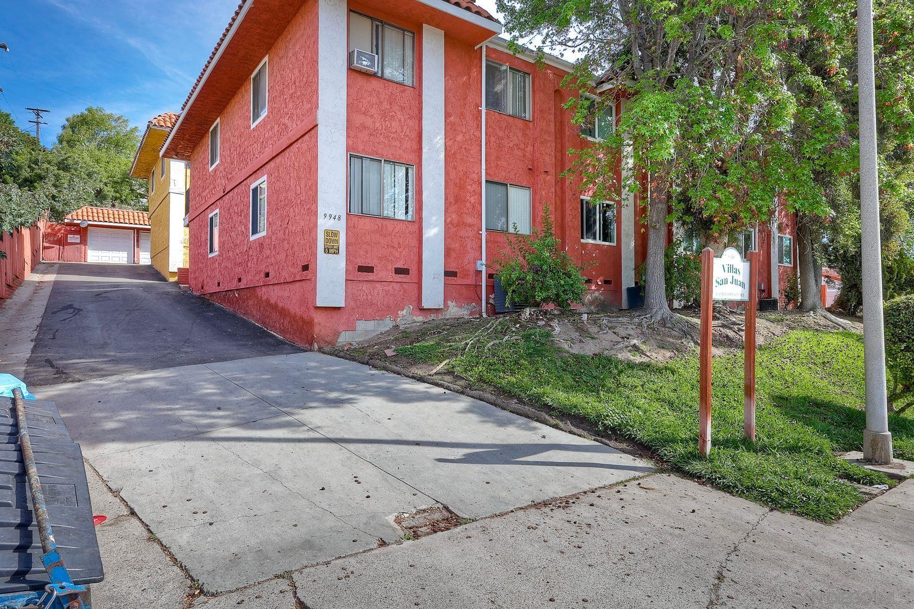 Detail Gallery Image 2 of 25 For 9948  San Juan St  #4,  Spring Valley,  CA 91977 - 2 Beds | 2 Baths