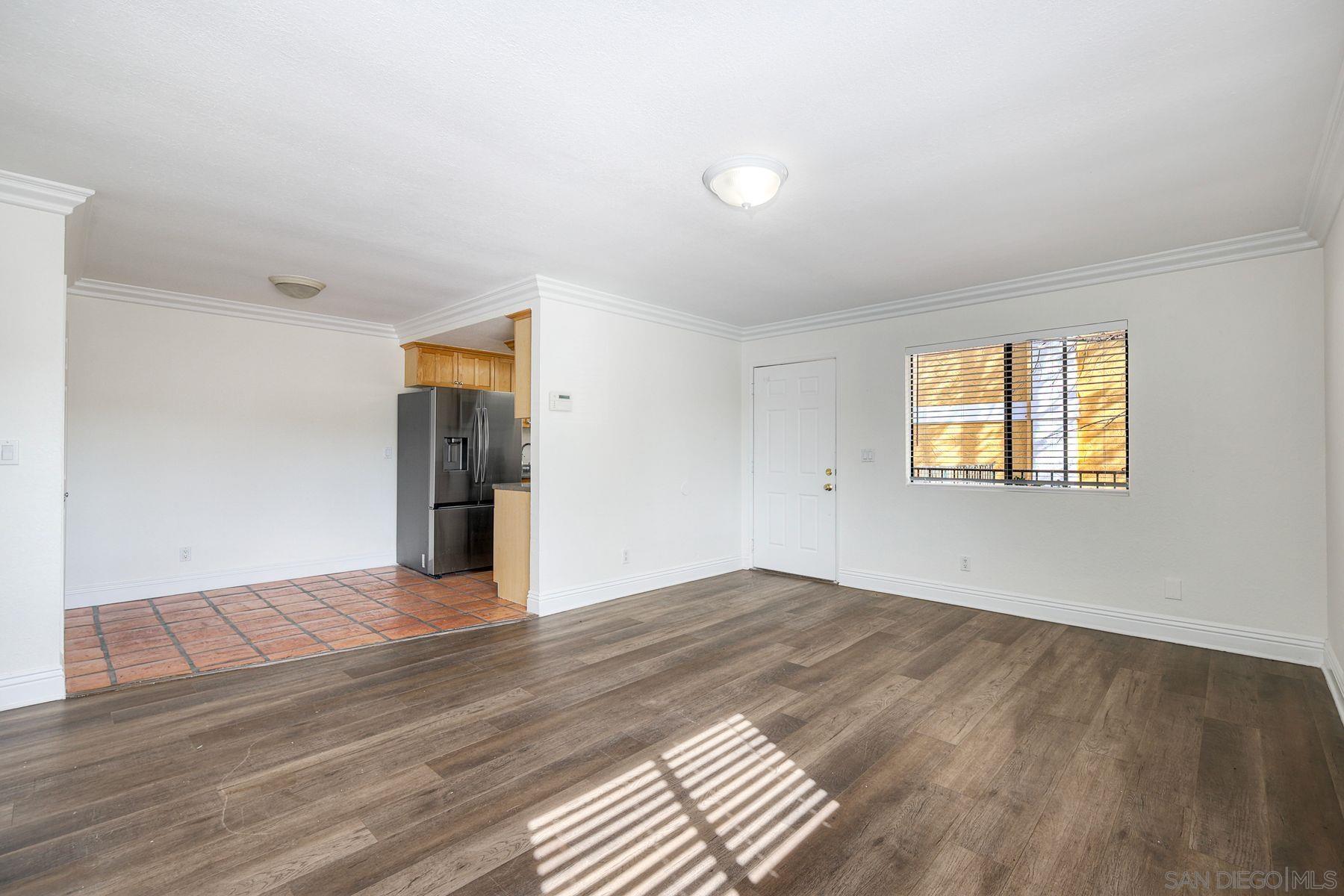 Detail Gallery Image 6 of 25 For 9948  San Juan St  #4,  Spring Valley,  CA 91977 - 2 Beds | 2 Baths