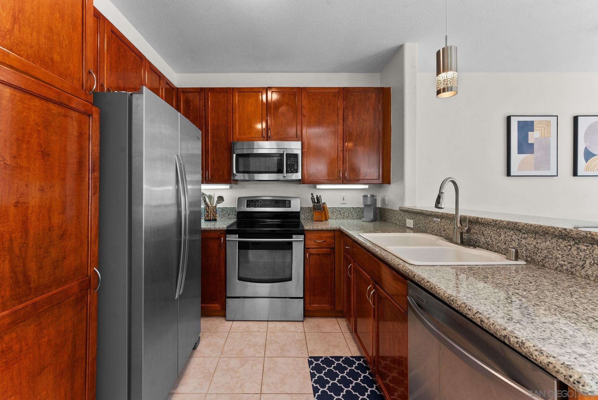 Detail Gallery Image 6 of 26 For 330  J St  #404,  San Diego,  CA 92101 - 1 Beds | 1 Baths