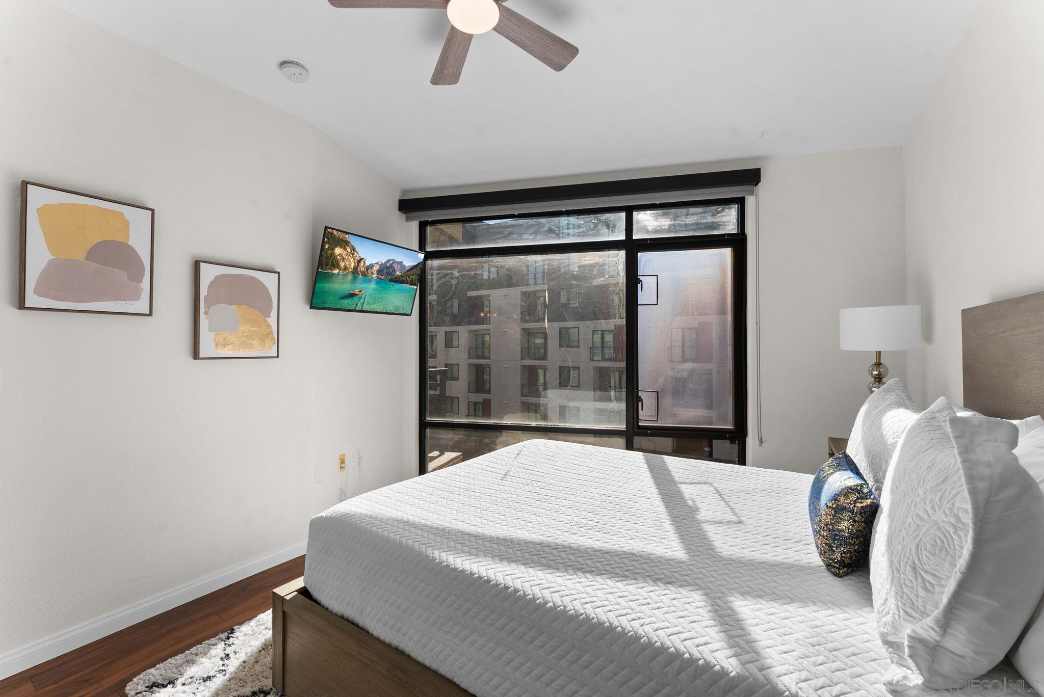 Detail Gallery Image 9 of 26 For 330  J St  #404,  San Diego,  CA 92101 - 1 Beds | 1 Baths