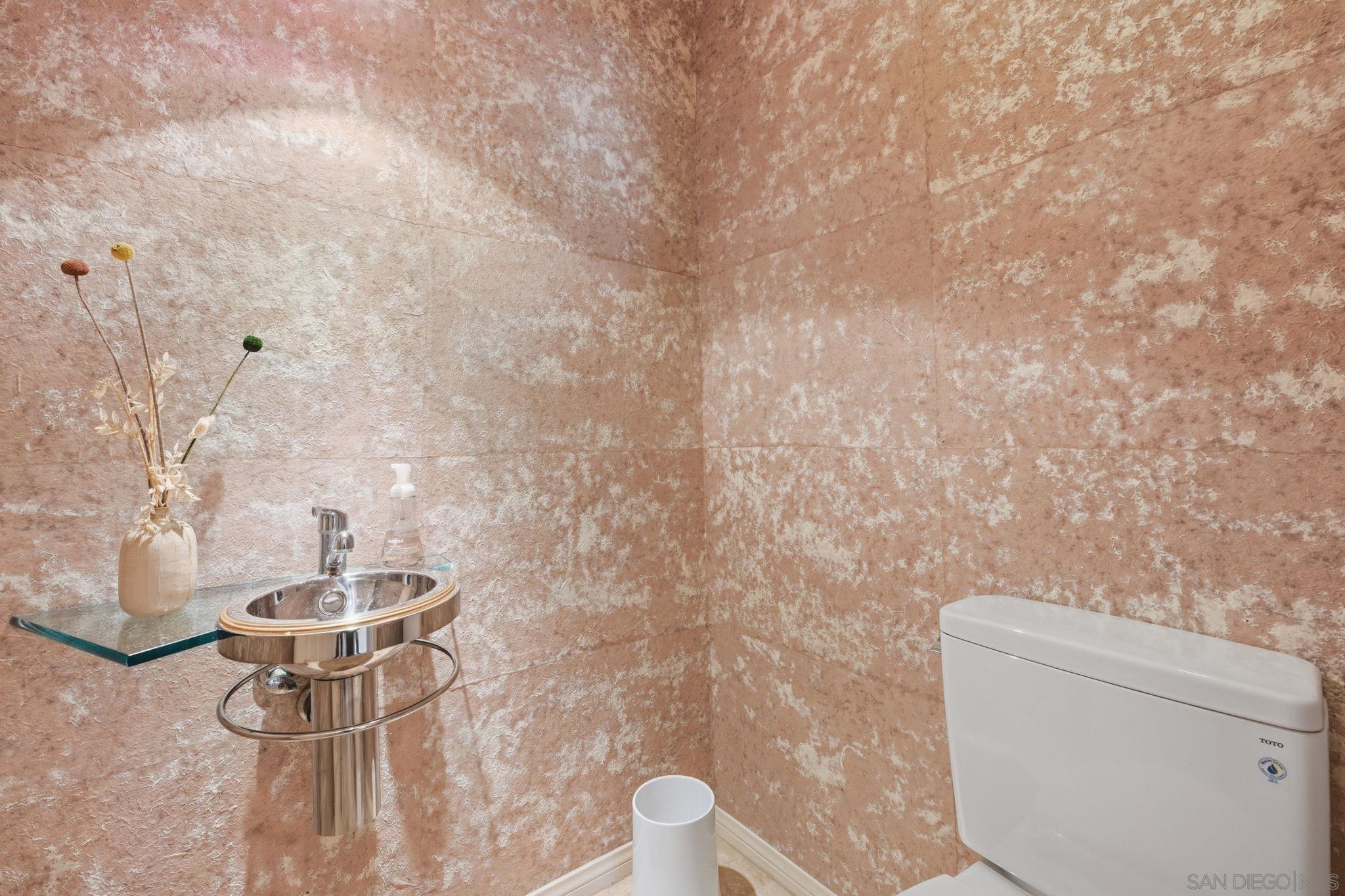 Detail Gallery Image 23 of 61 For 917  Anatra Ct, Carlsbad,  CA 92011 - 4 Beds | 2/1 Baths