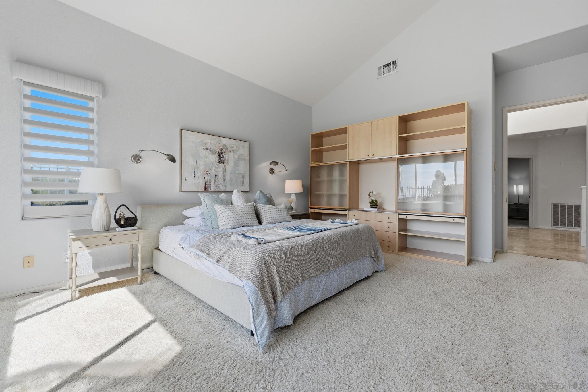 Detail Gallery Image 32 of 61 For 917  Anatra Ct, Carlsbad,  CA 92011 - 4 Beds | 2/1 Baths