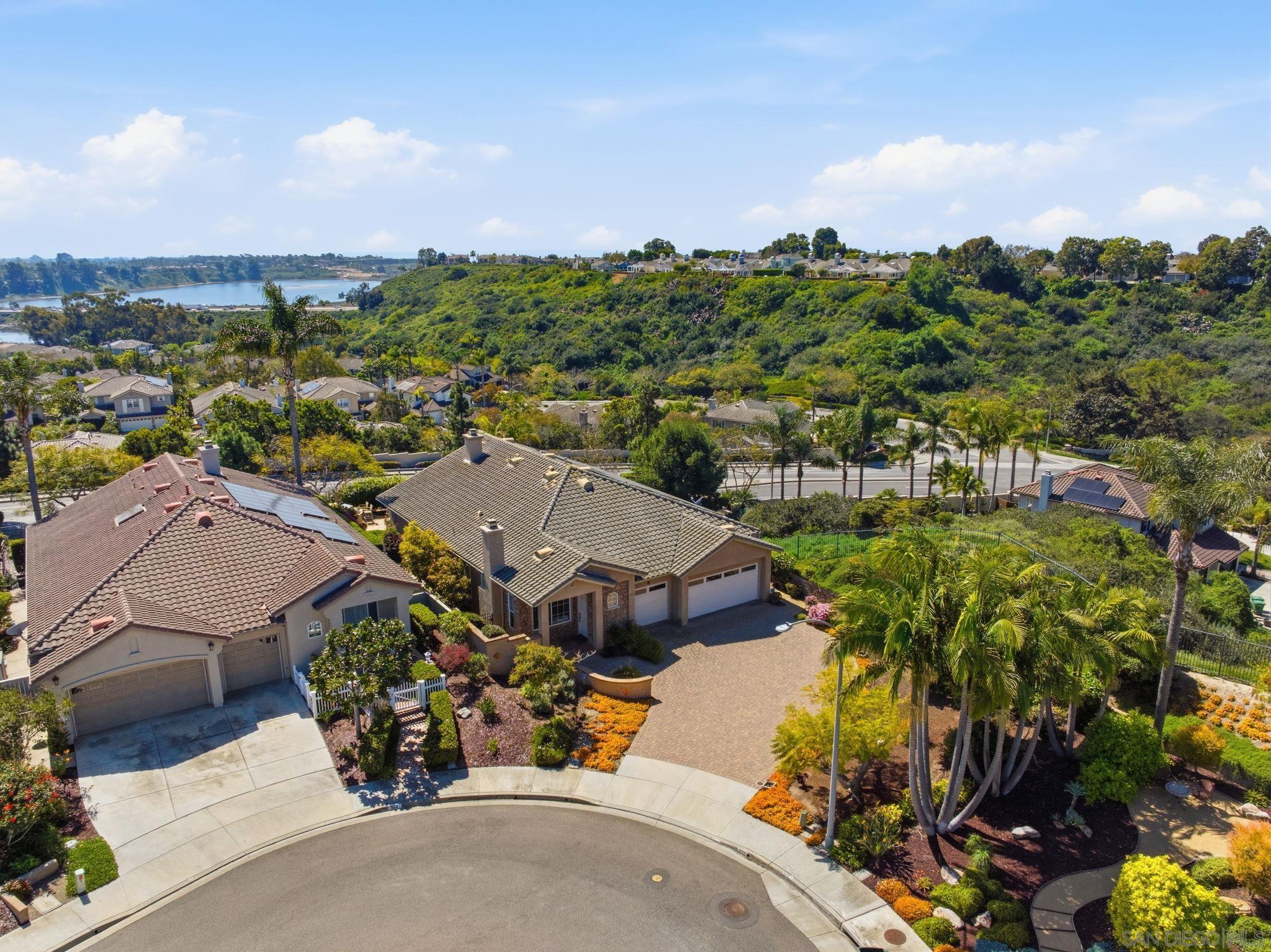 Detail Gallery Image 49 of 58 For 917  Anatra Ct, Carlsbad,  CA 92011 - 4 Beds | 2/1 Baths