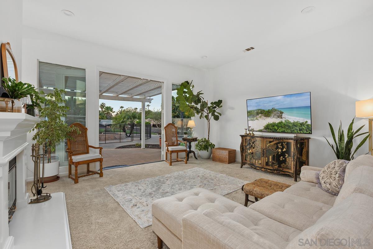 Detail Gallery Image 14 of 37 For 1751  Victoria Way, San Marcos,  CA 92069 - 5 Beds | 3/1 Baths