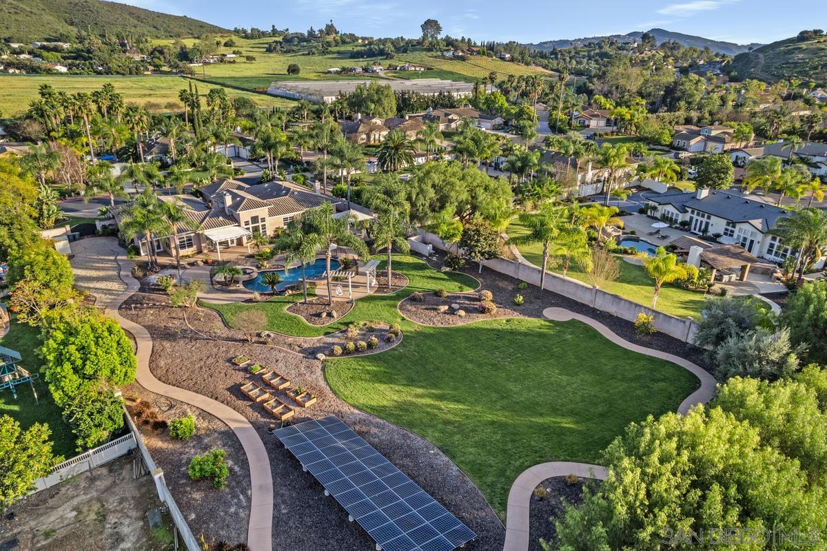 Detail Gallery Image 36 of 37 For 1751  Victoria Way, San Marcos,  CA 92069 - 5 Beds | 3/1 Baths