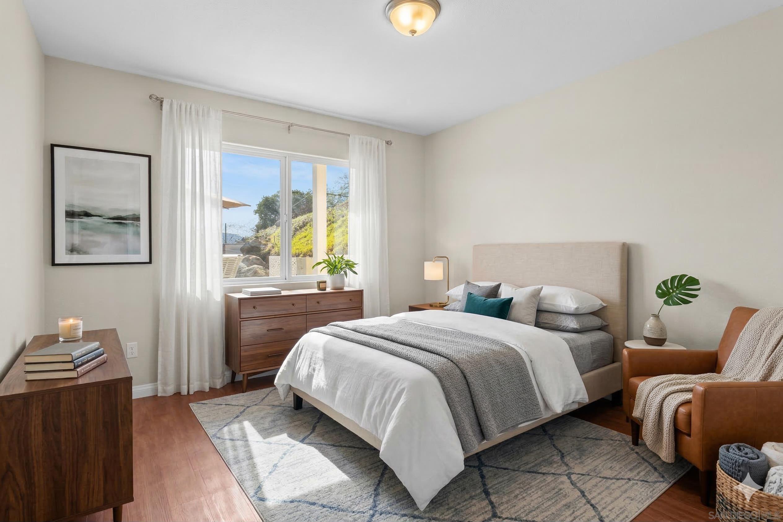 Detail Gallery Image 22 of 31 For 1033  via Contenta, Escondido,  CA 92029 - 5 Beds | 3/1 Baths