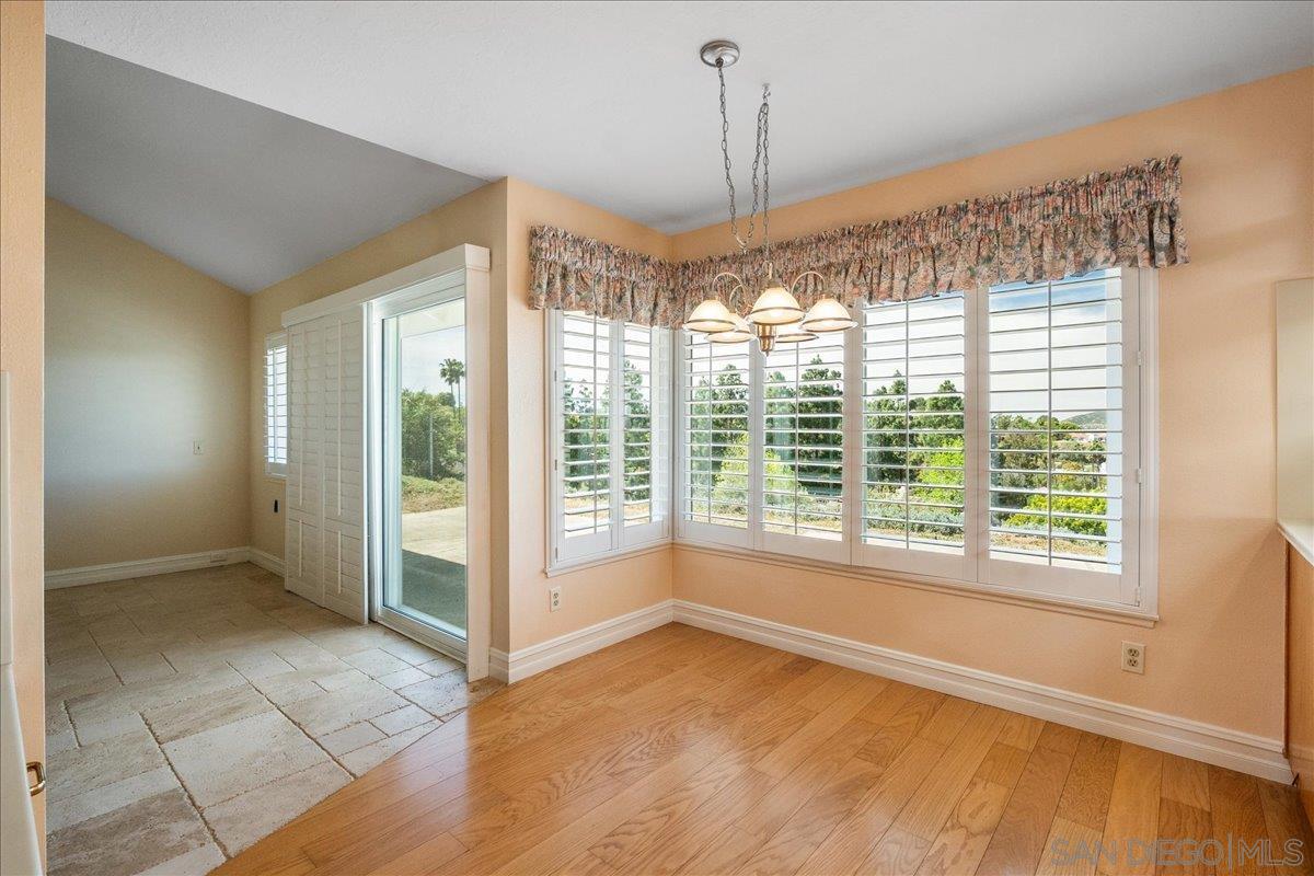 Detail Gallery Image 24 of 55 For 17526  Saint Andrews, Poway,  CA 92064 - 5 Beds | 2/1 Baths