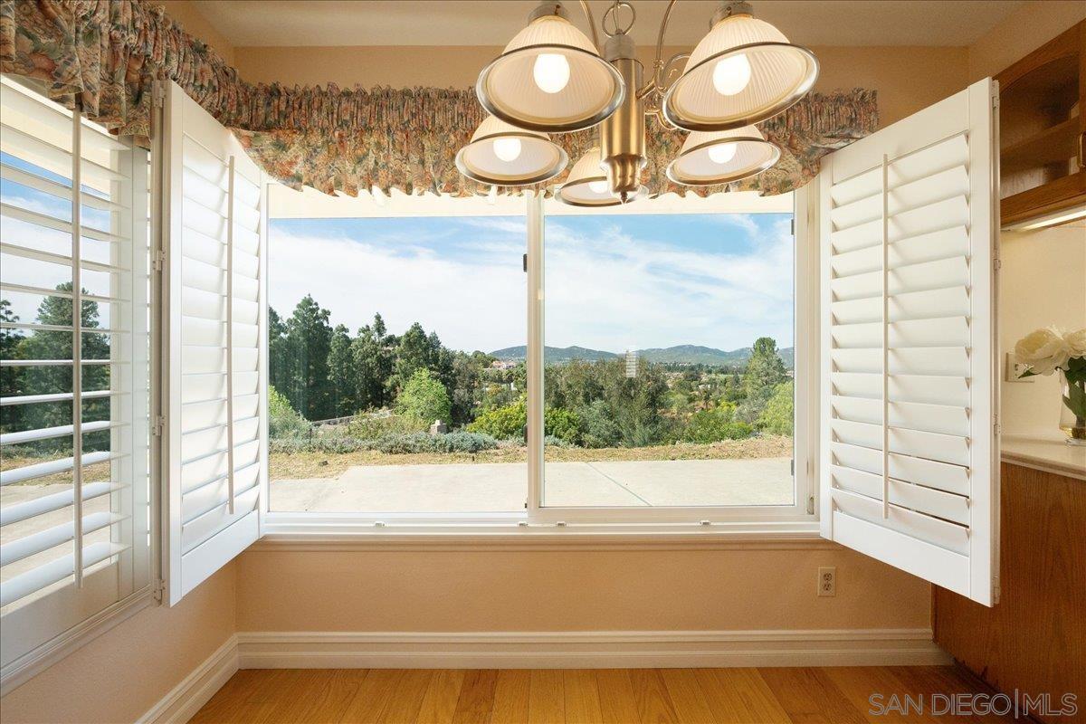 Detail Gallery Image 25 of 55 For 17526  Saint Andrews, Poway,  CA 92064 - 5 Beds | 2/1 Baths