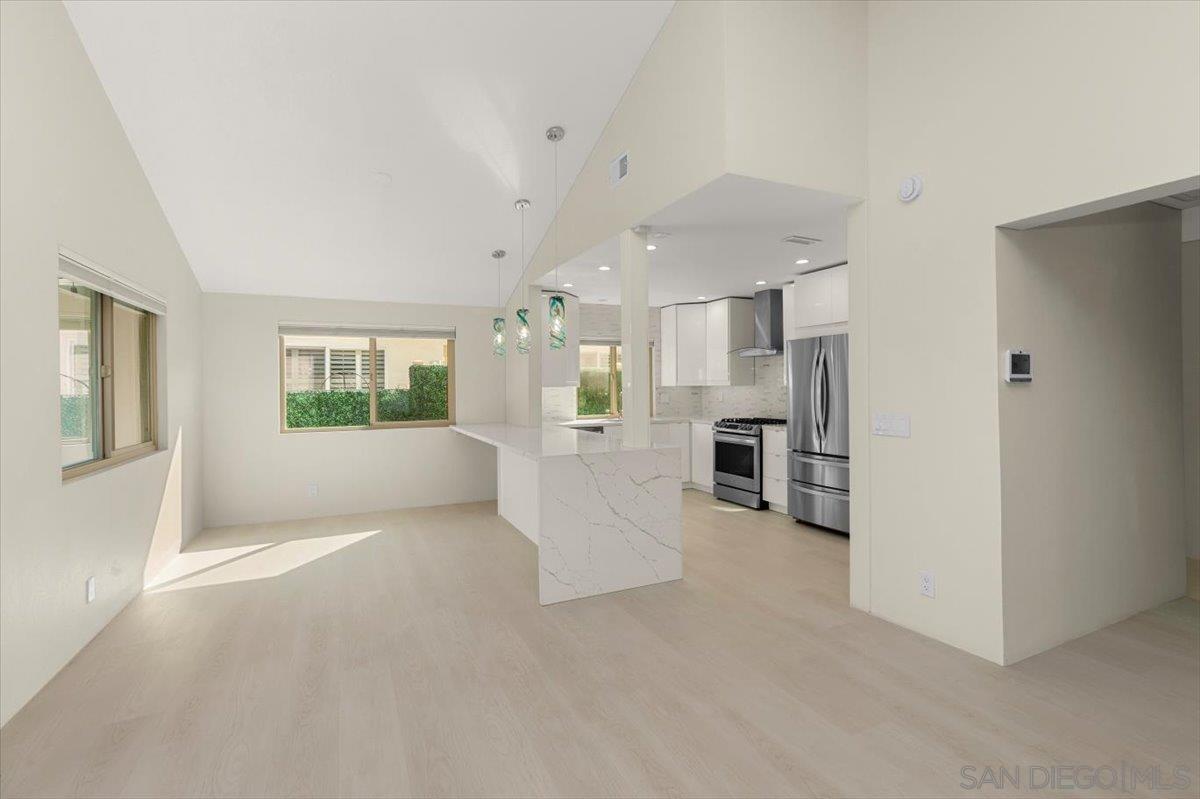 Detail Gallery Image 11 of 41 For 3501 N Sundown, Oceanside,  CA 92056 - 2 Beds | 2 Baths