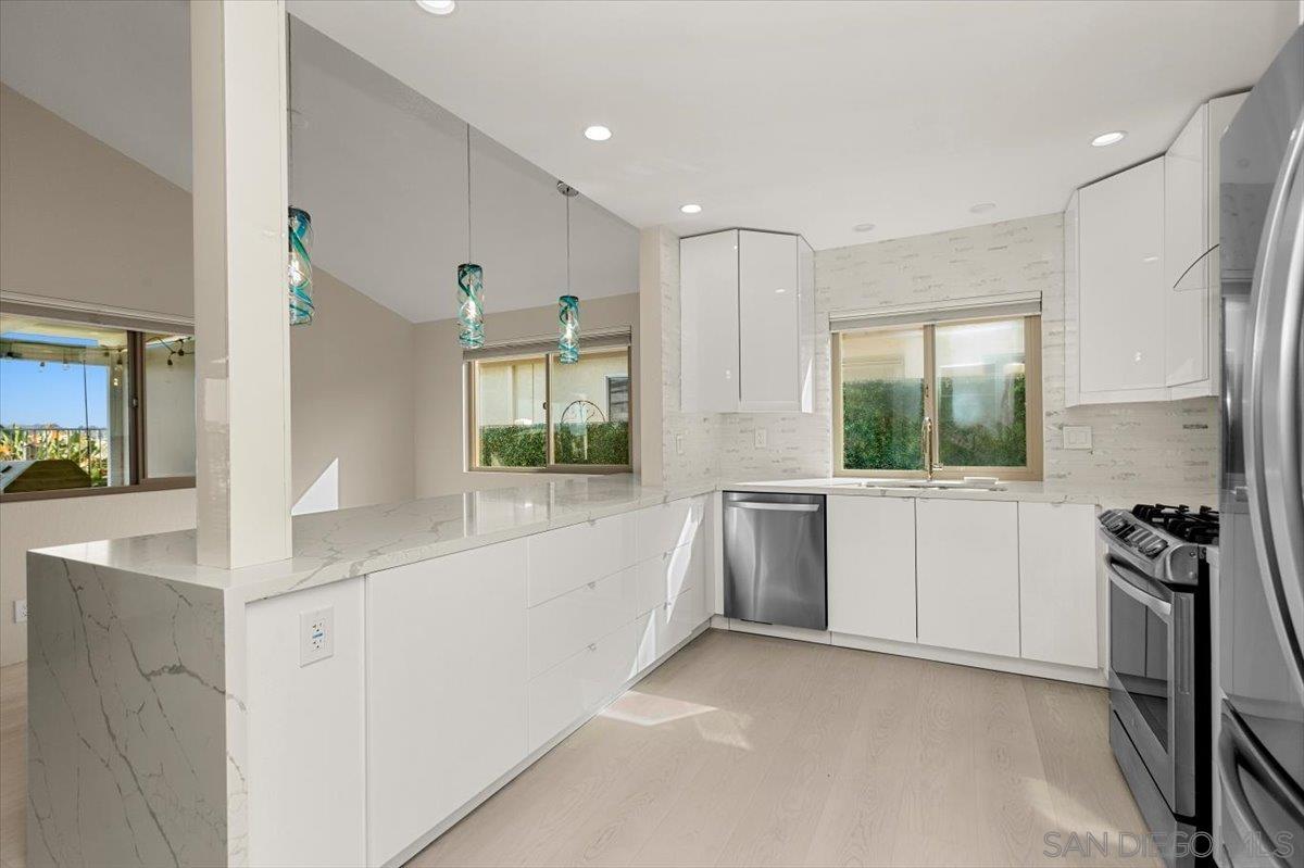 Detail Gallery Image 17 of 41 For 3501 N Sundown, Oceanside,  CA 92056 - 2 Beds | 2 Baths