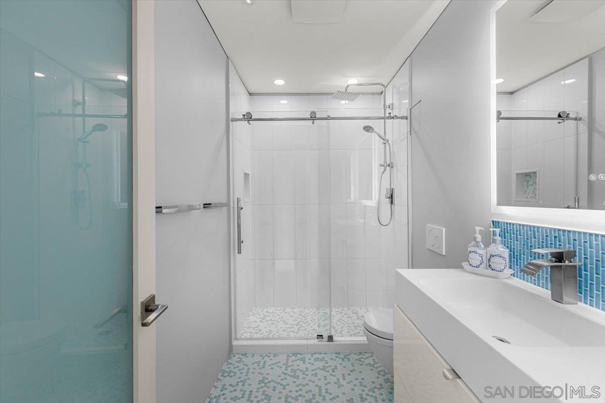 Detail Gallery Image 22 of 41 For 3501 N Sundown, Oceanside,  CA 92056 - 2 Beds | 2 Baths