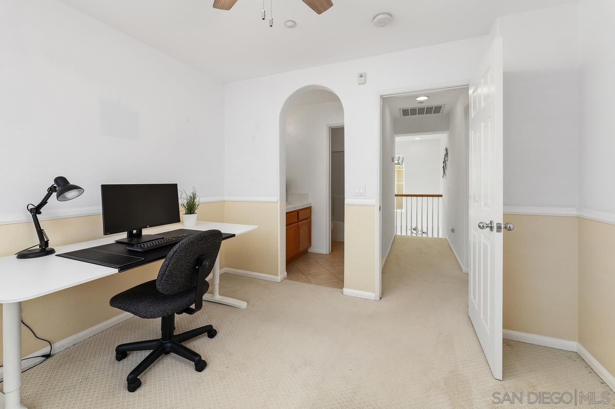 Detail Gallery Image 16 of 33 For 2908  Escala Cir, San Diego,  CA 92108 - 3 Beds | 3 Baths