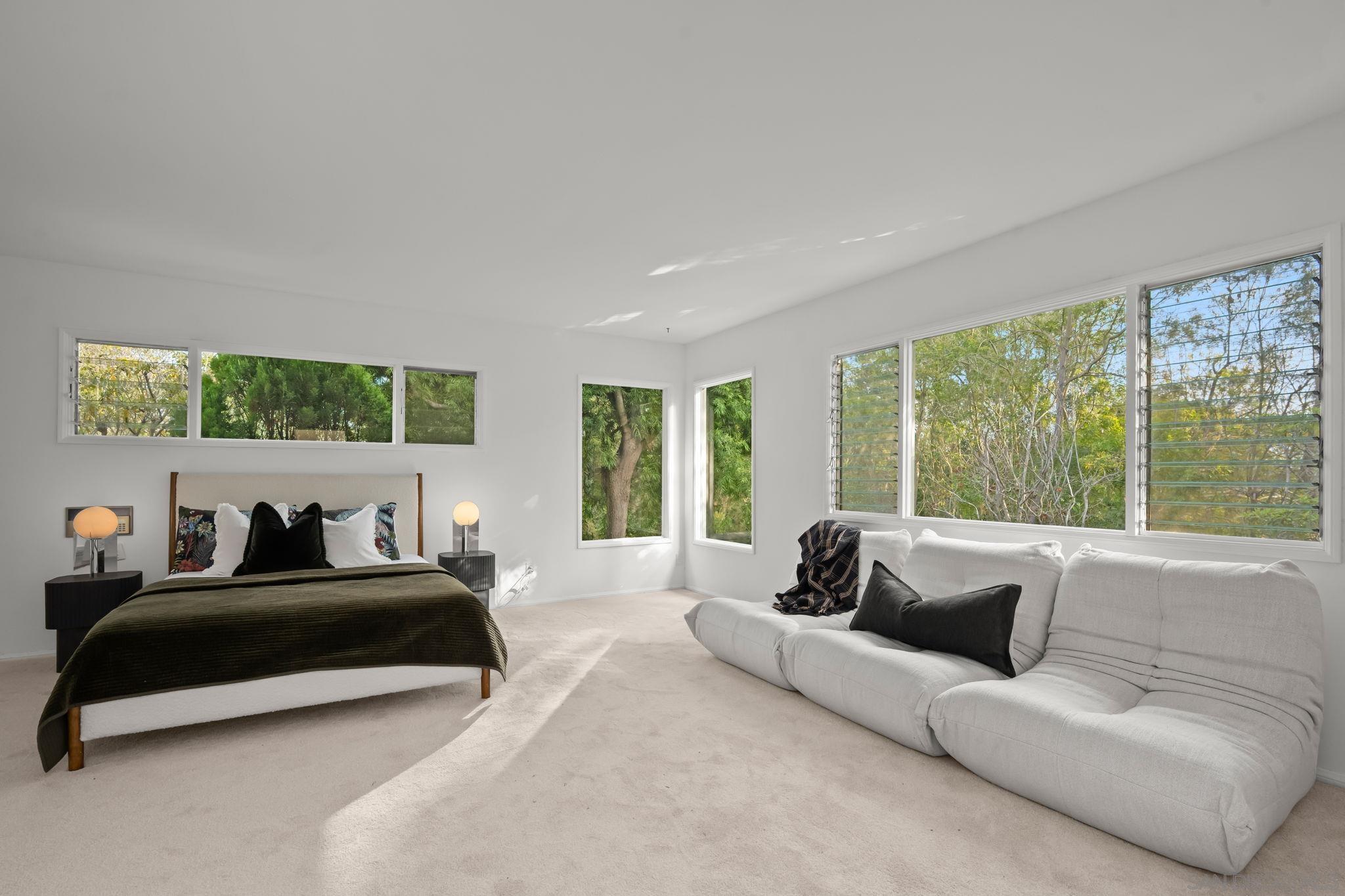 Detail Gallery Image 9 of 12 For 6141  Lago Lindo, Rancho Santa Fe,  CA 92067 - 4 Beds | 4/1 Baths